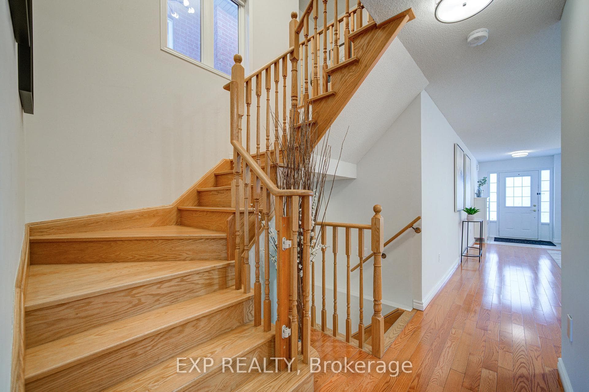 21 Westcliffe Crescent photo 12