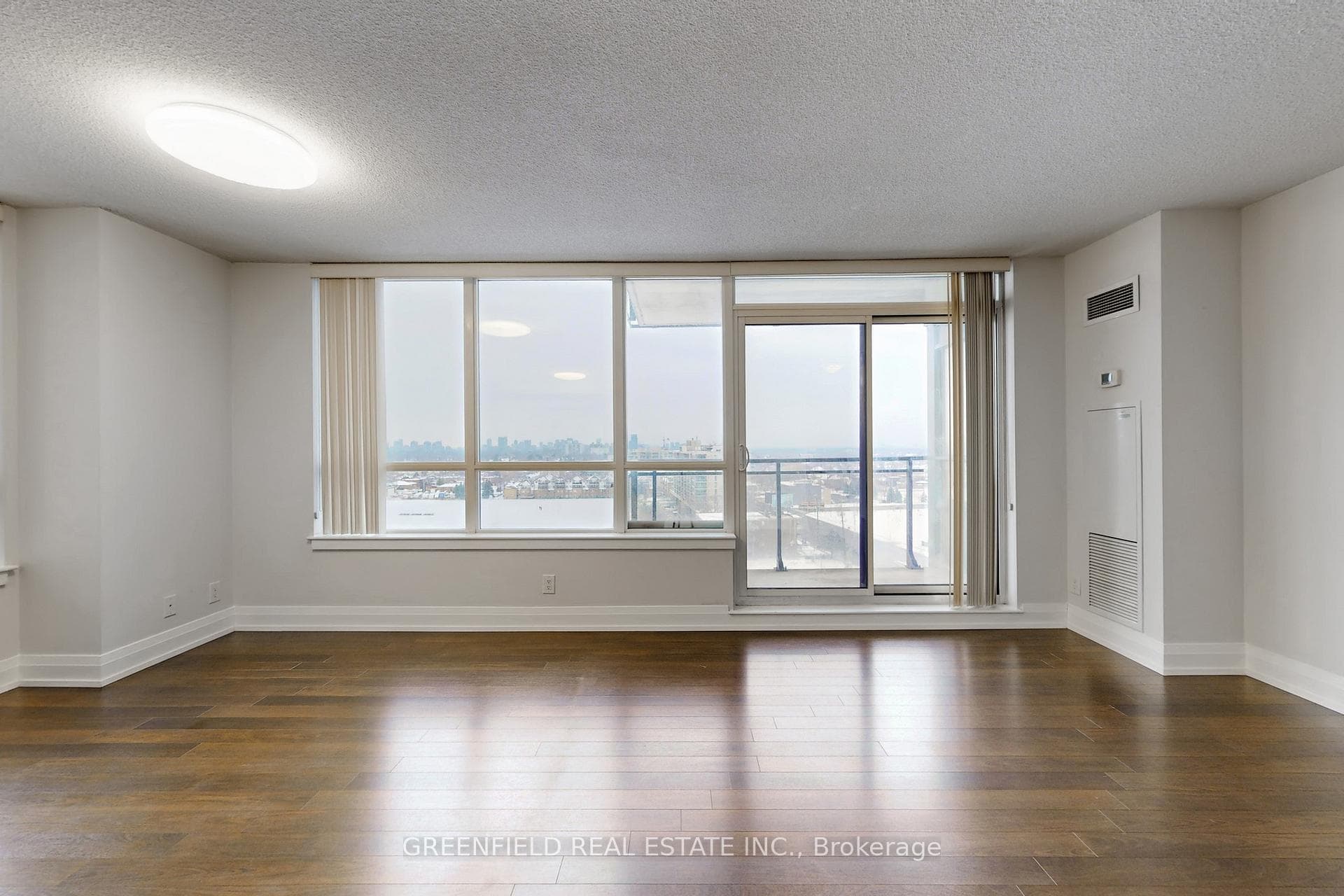 1060 Sheppard Avenue Unit 1005 photo 13