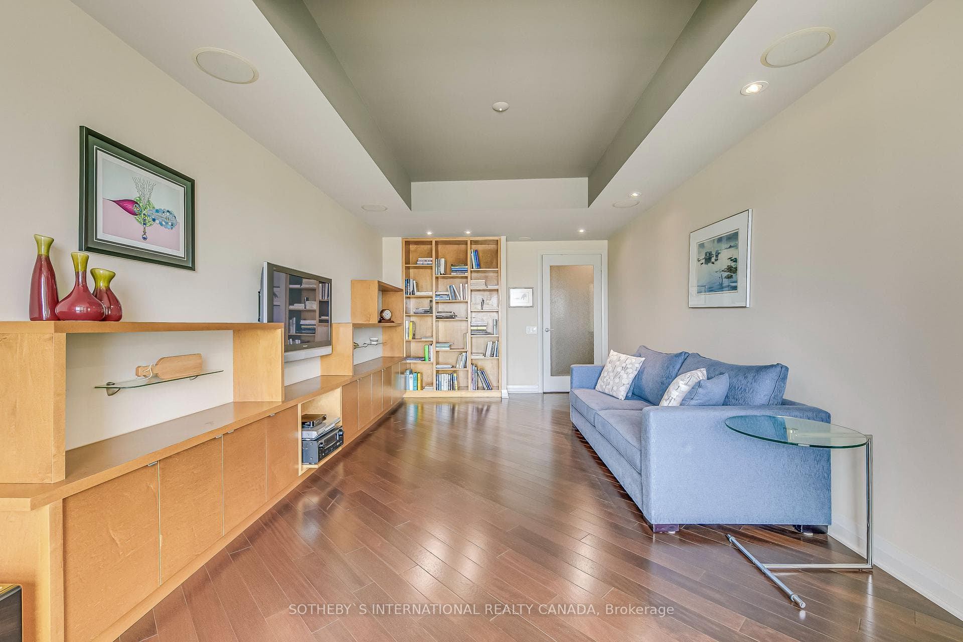 1055 Southdown Road Unit PH10 photo 23