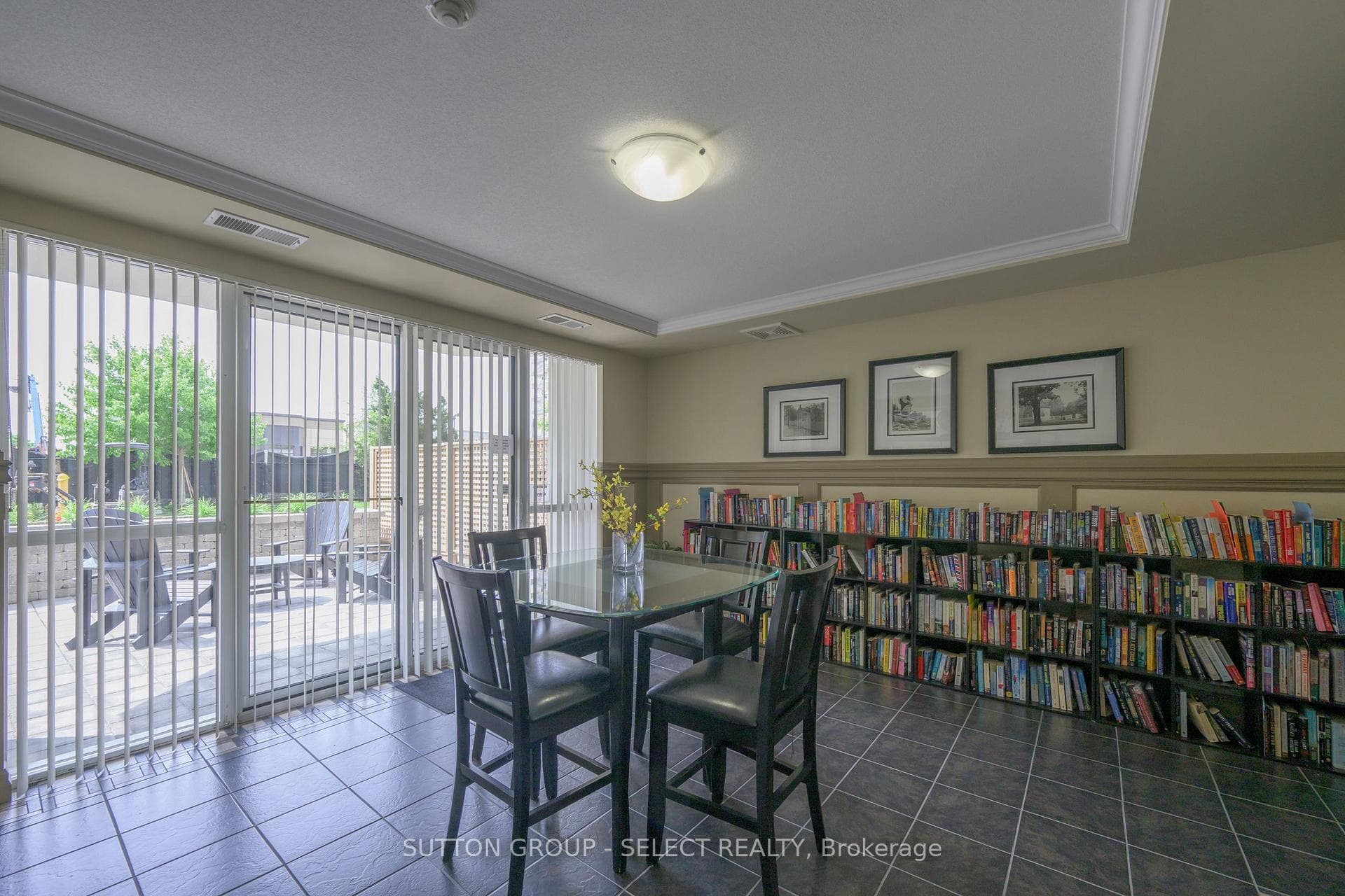 1030 Coronation Drive Unit 303 photo 30