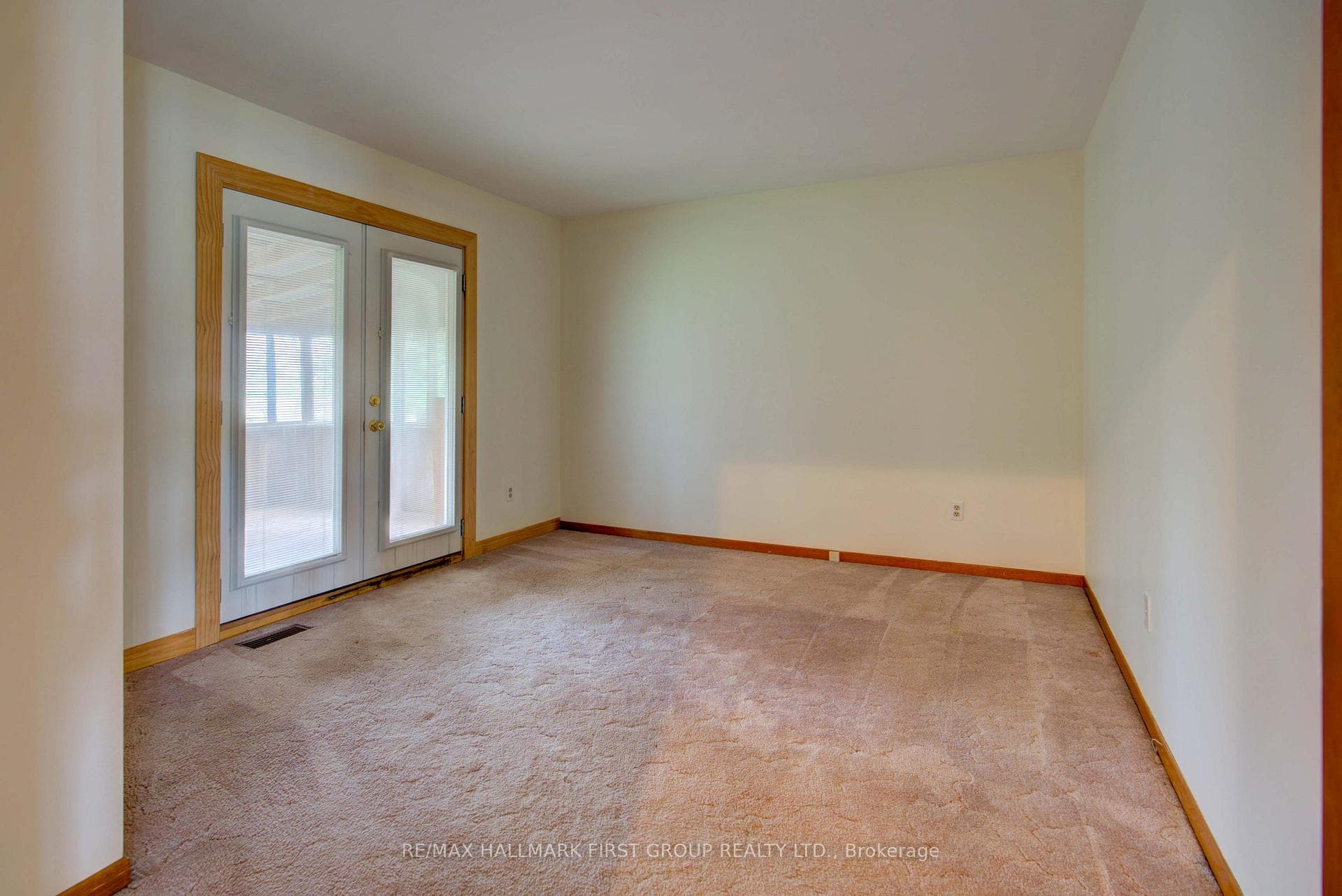 4406 Notre Dame Street photo 13