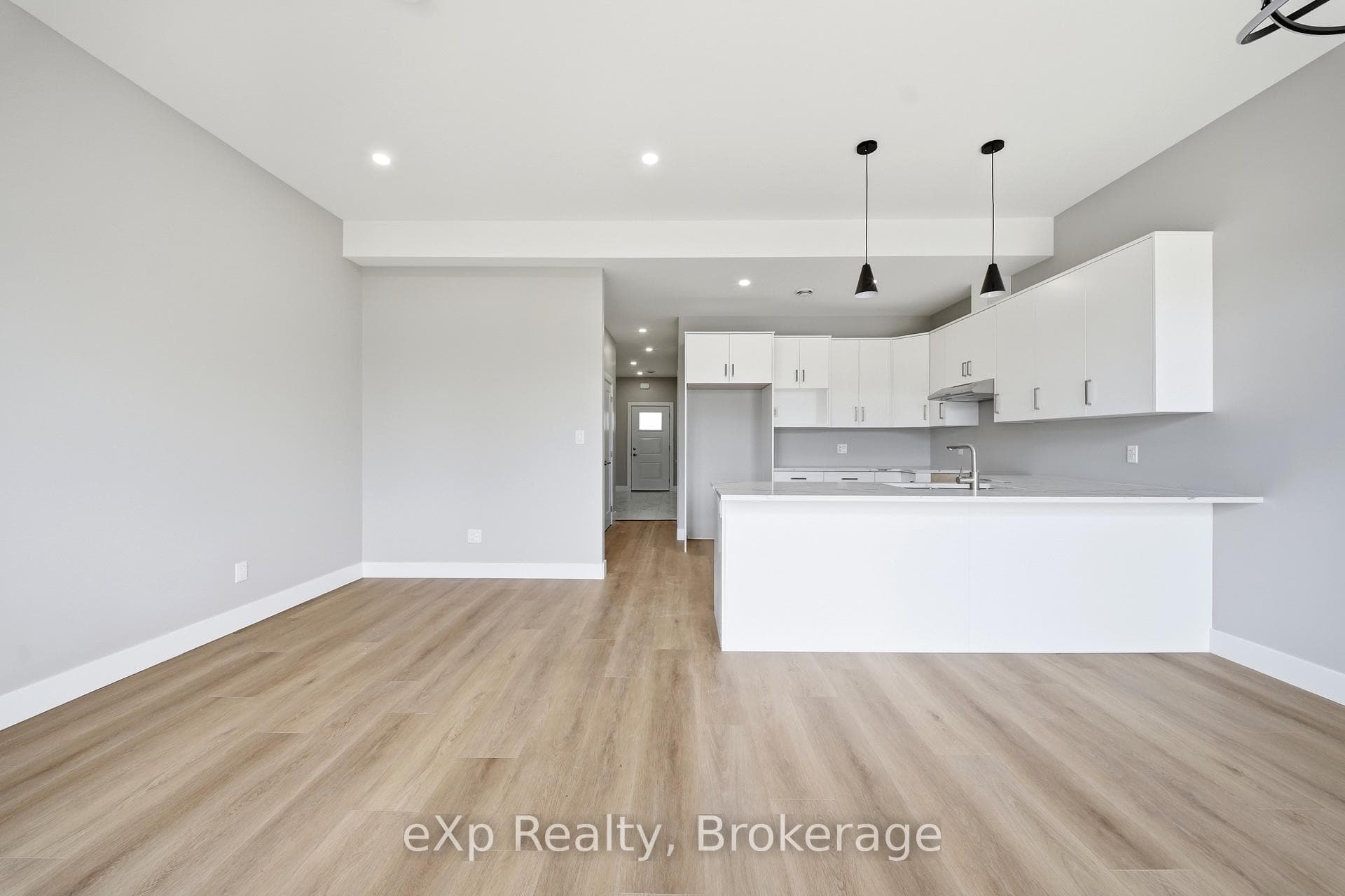 79 Maclellan Avenue photo 13