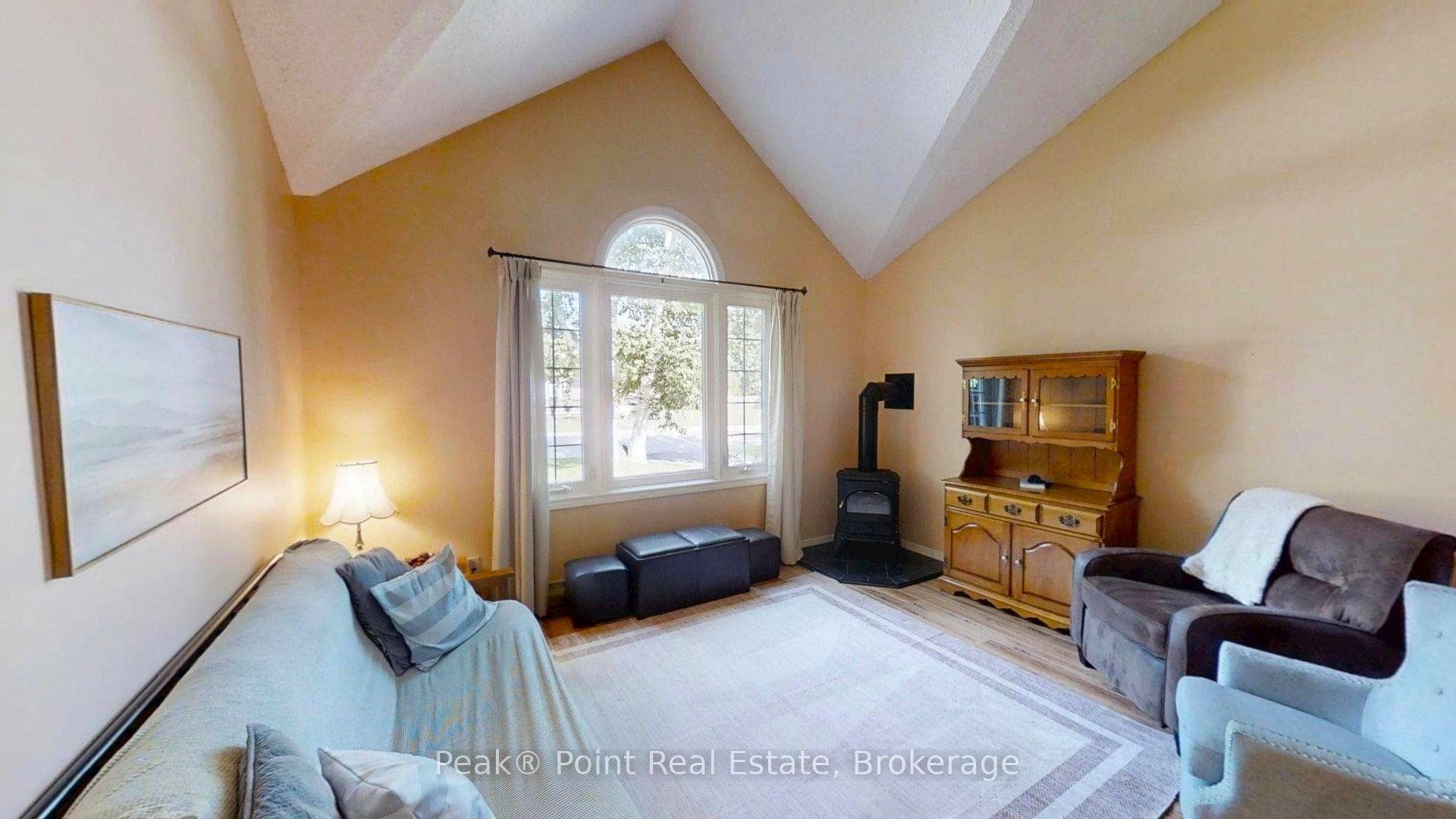2105 8th Avenue photo 13