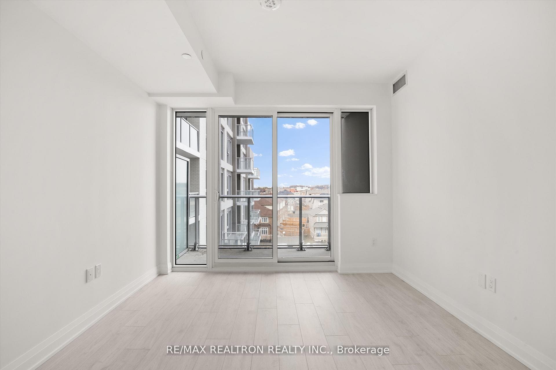 412 Silver Maple Drive Unit 501 photo 12