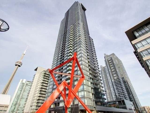 25 Telegram Mews Unit 3010 photo 3