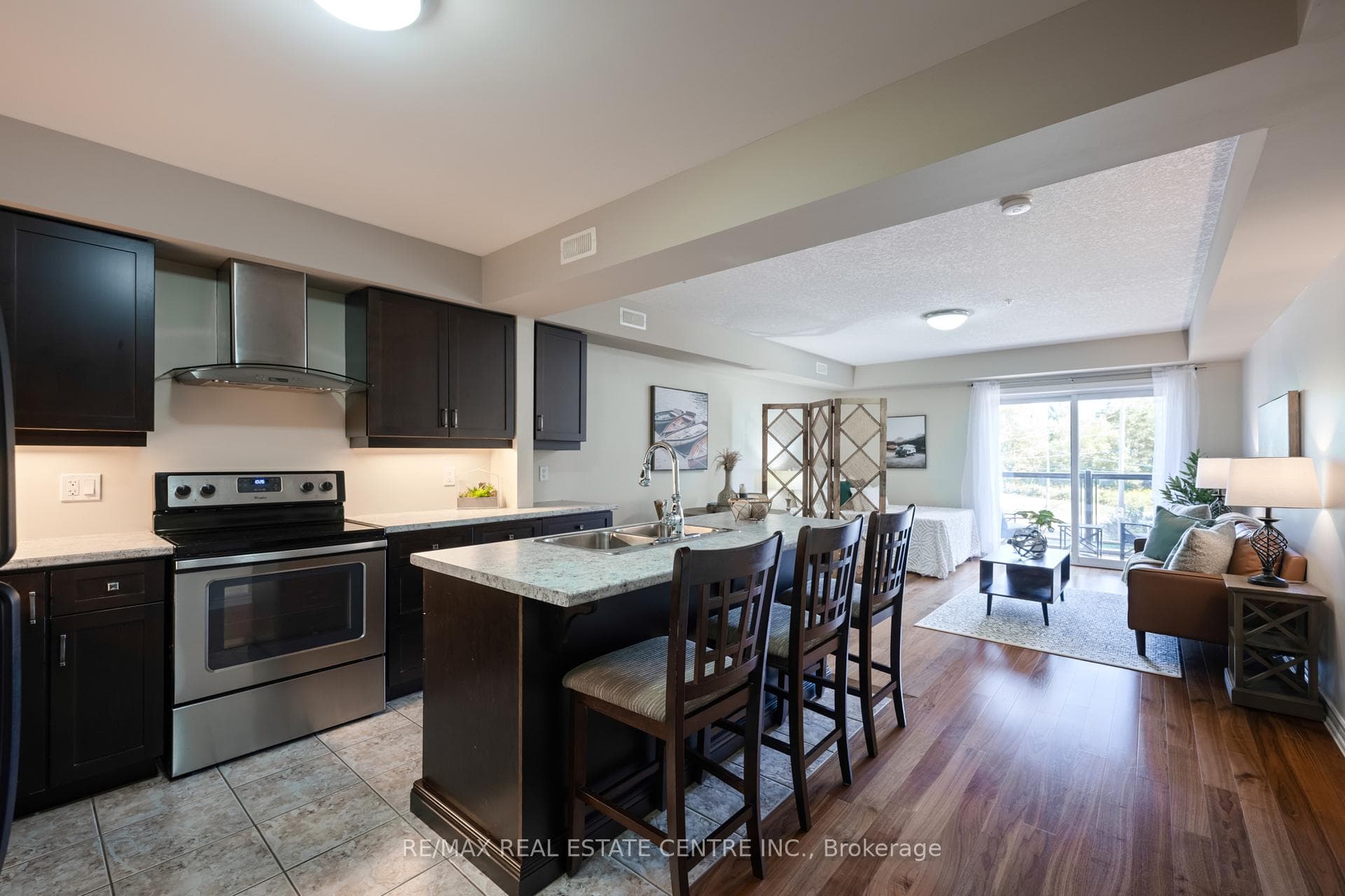 245 Scotland Street Unit 206 photo 5