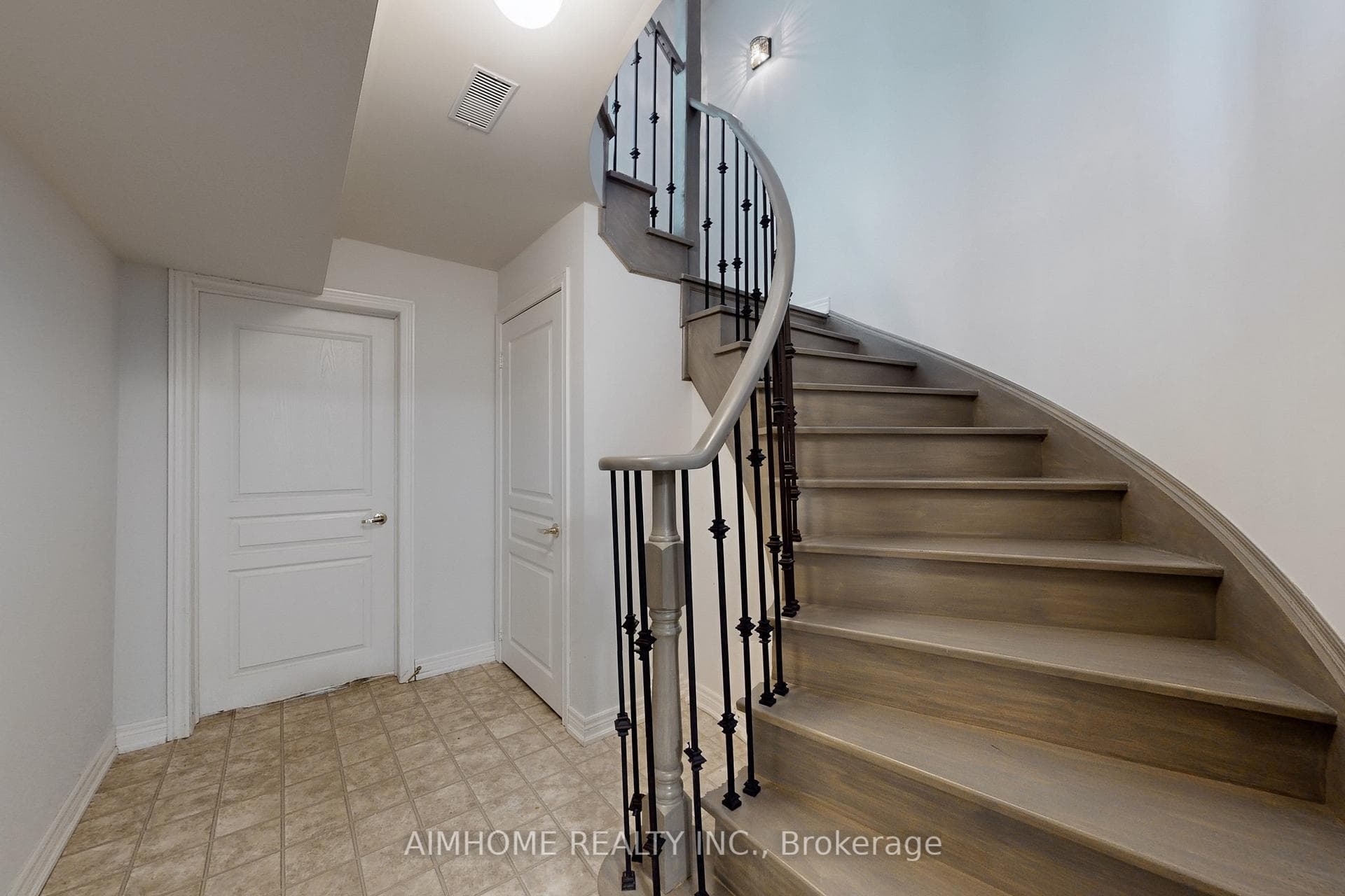 65 Beckett Avenue photo 32