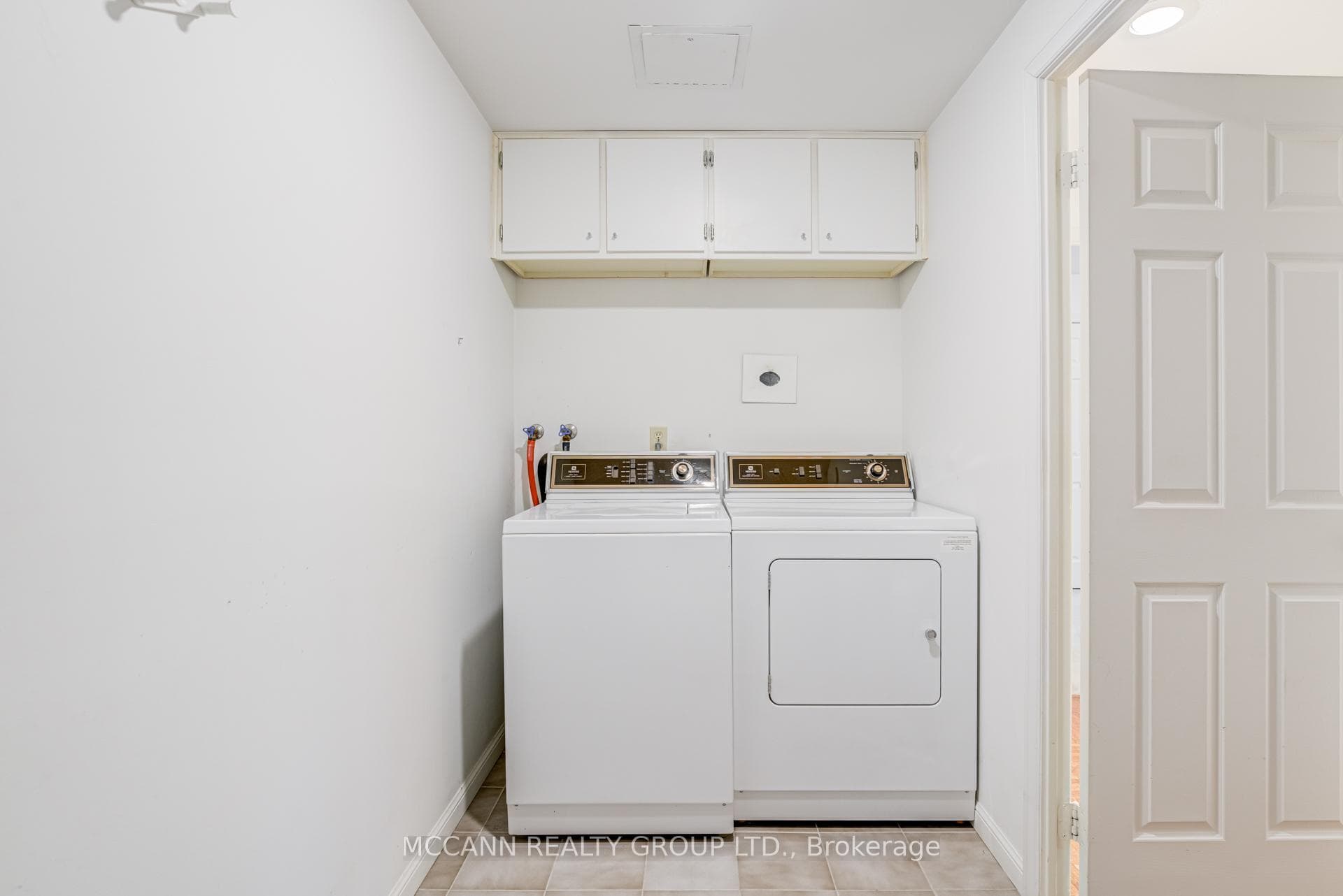2900 Yonge Street Unit 901 photo 39