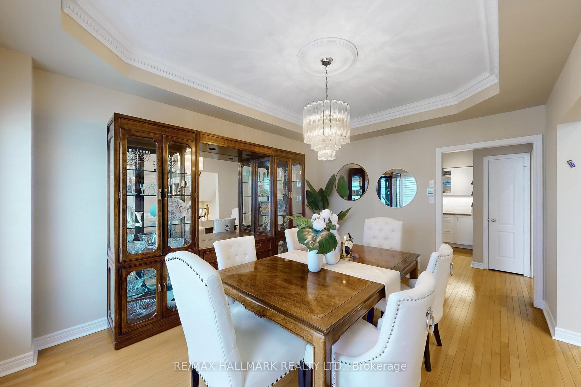 1 Edgemont Court photo 11