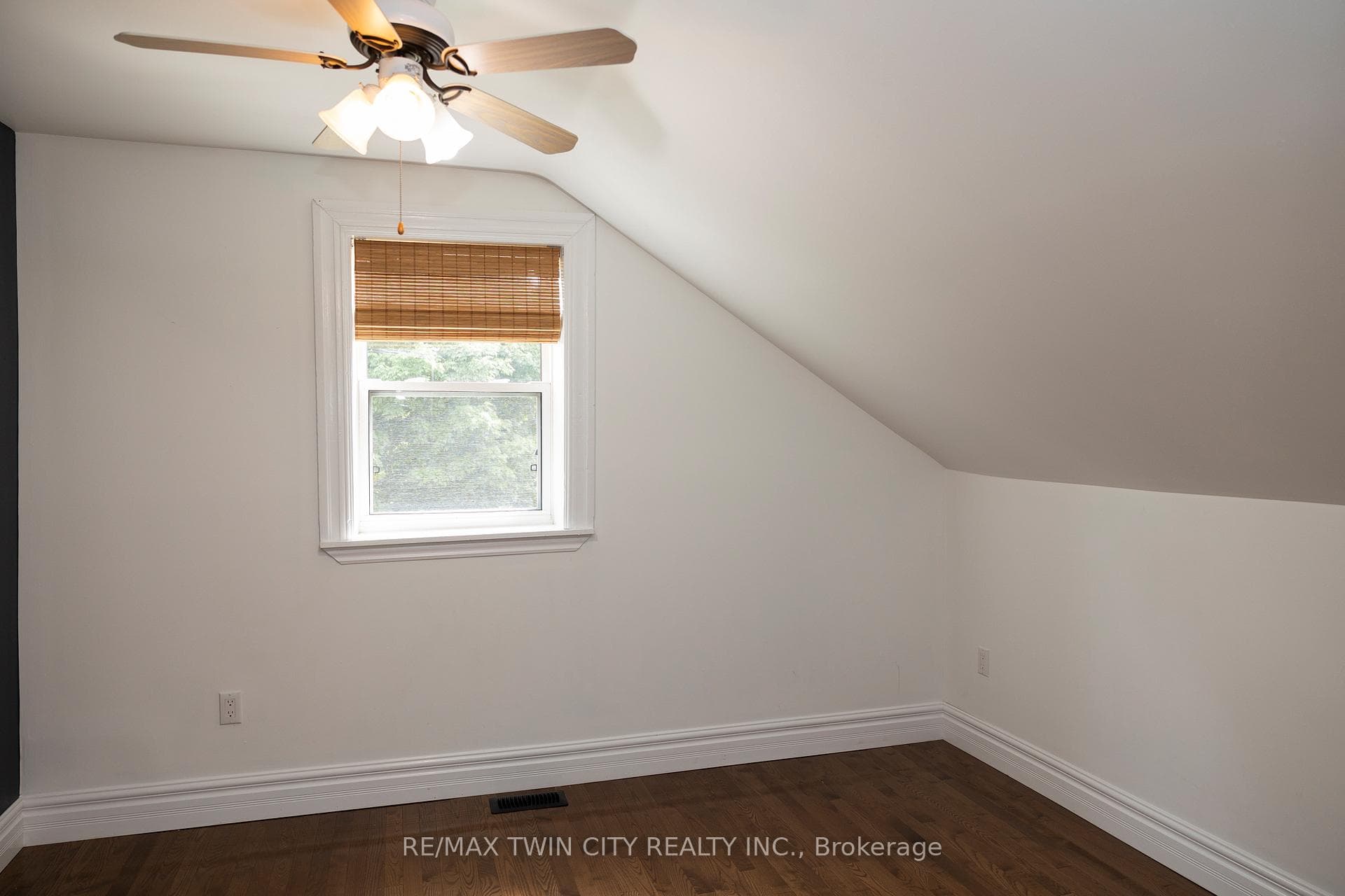 76.5 STOVER Street photo 20
