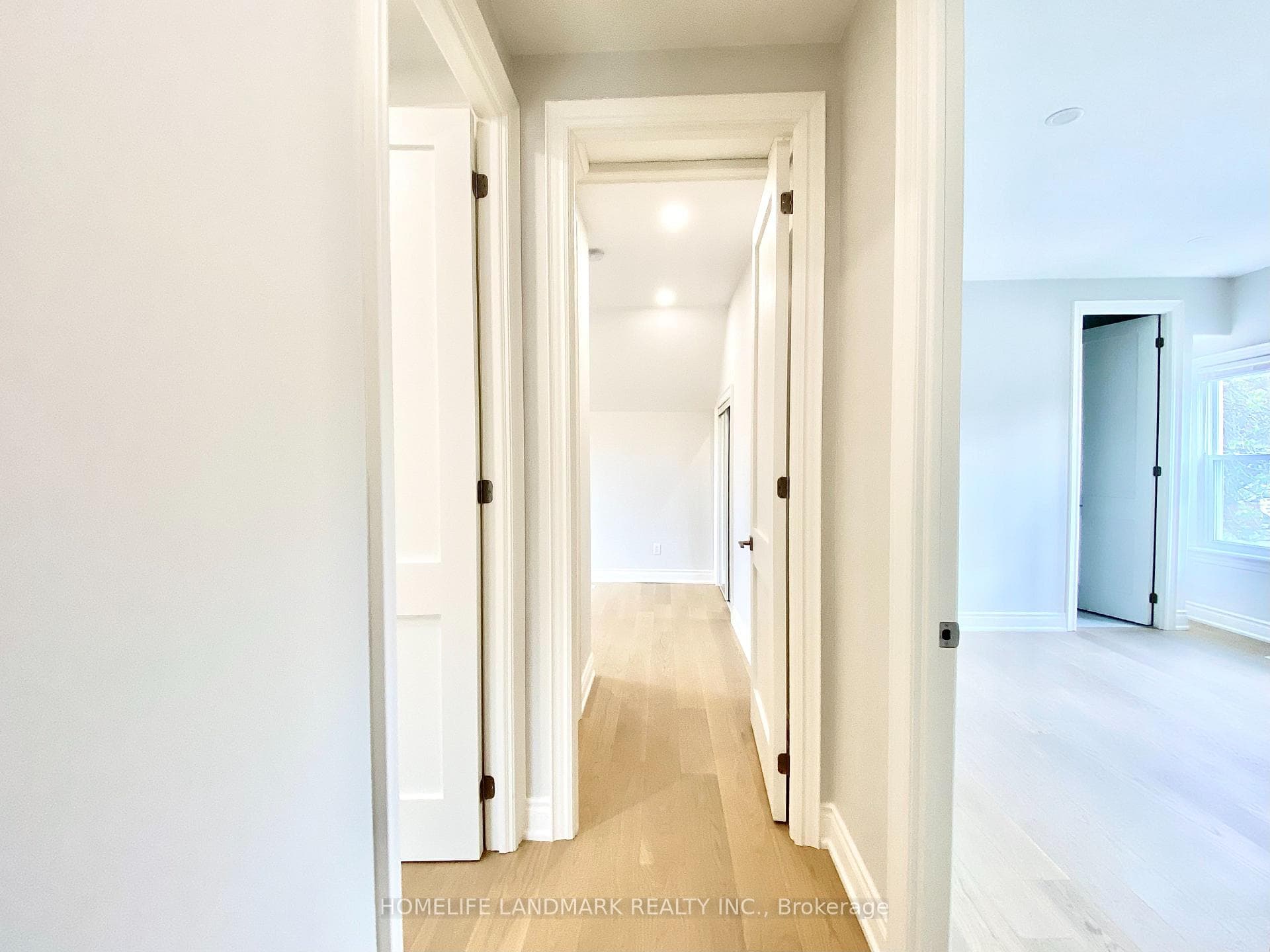 41 Arnold Crescent photo 26