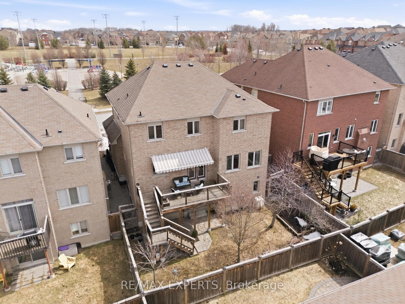 847 Memorial Circle photo 43