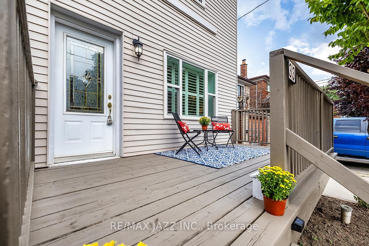33 South Bonnington Avenue photo 4