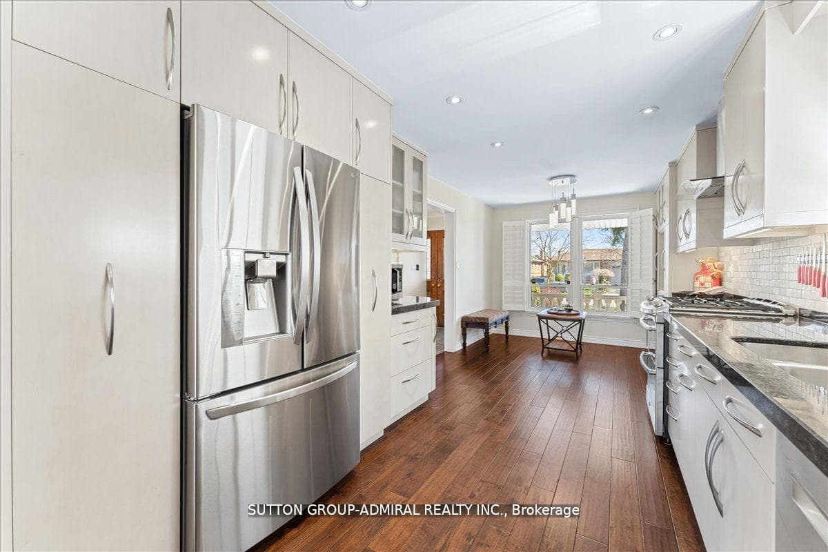 241 Derrydown Road photo 10