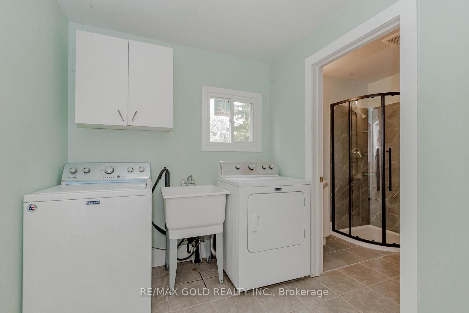 134 Owen sound Street photo 12