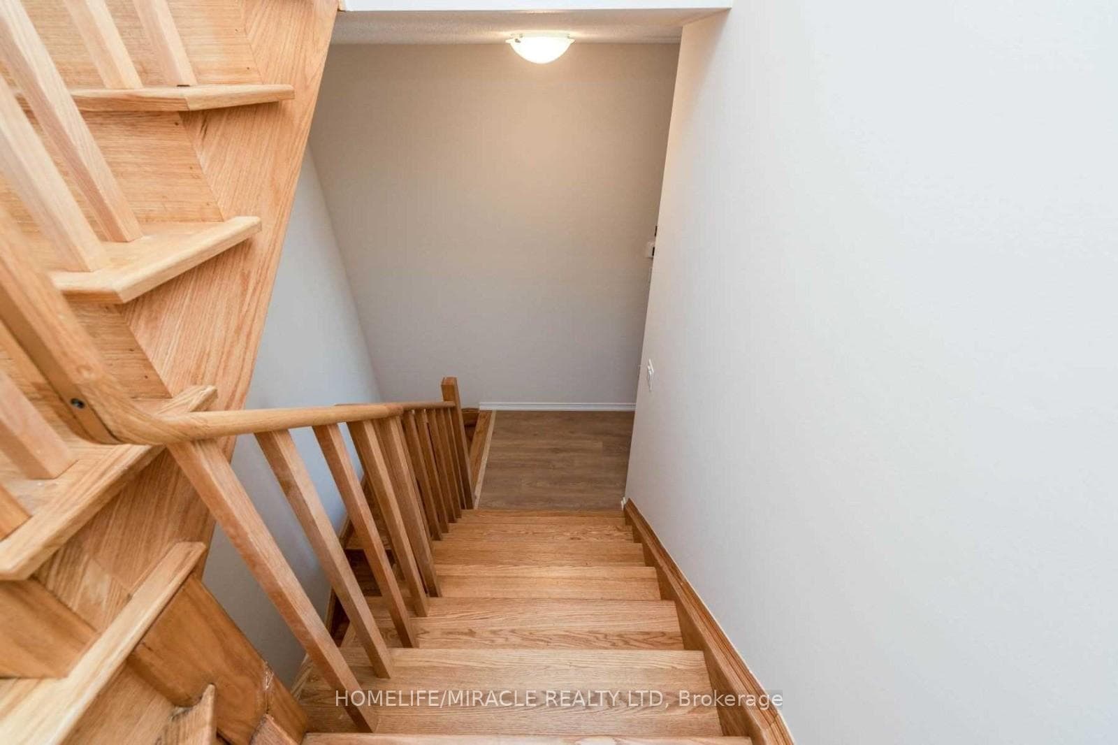 24 Humberwood Boulevard Unit Unit 2 photo 9
