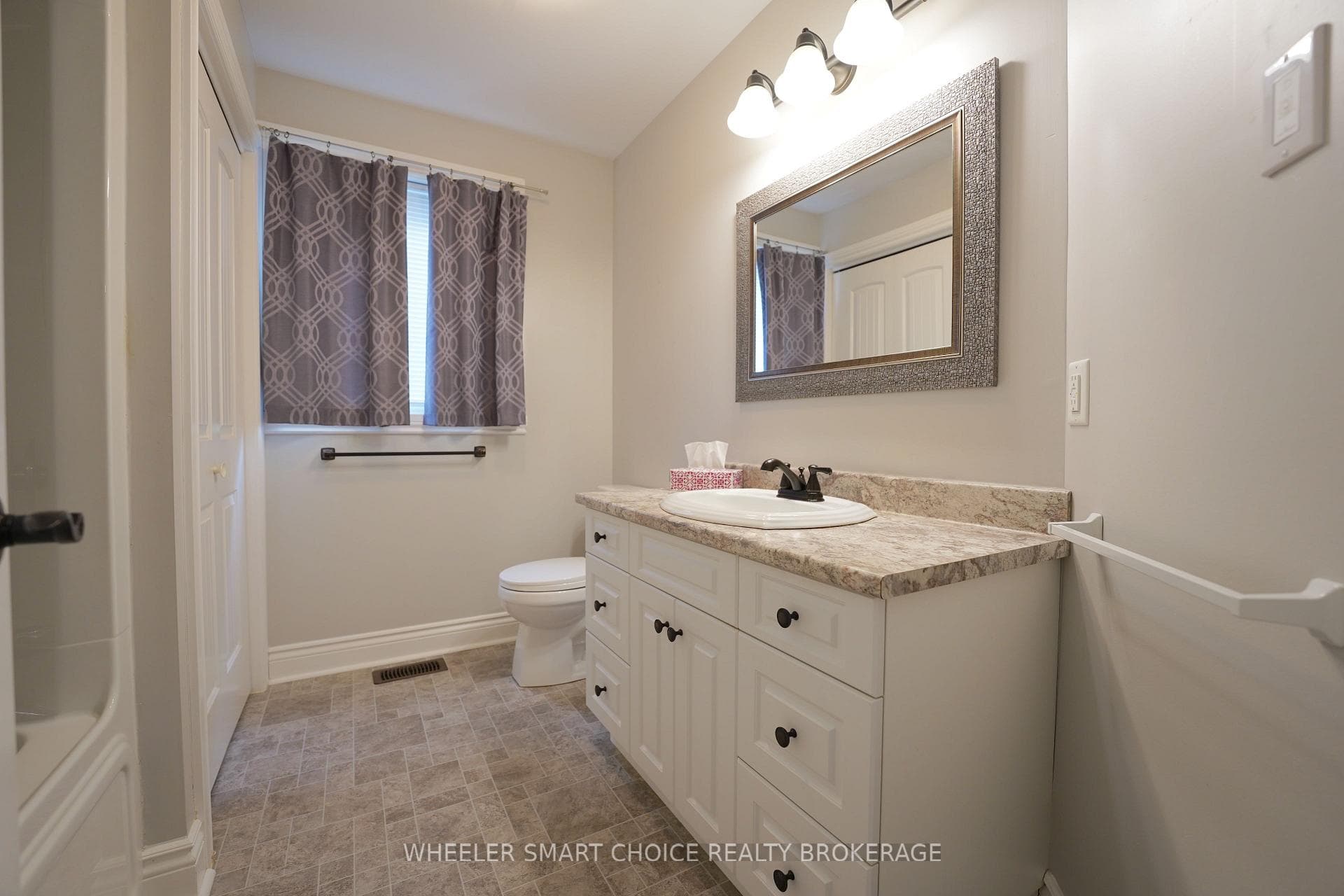 53 Mercier Avenue photo 18