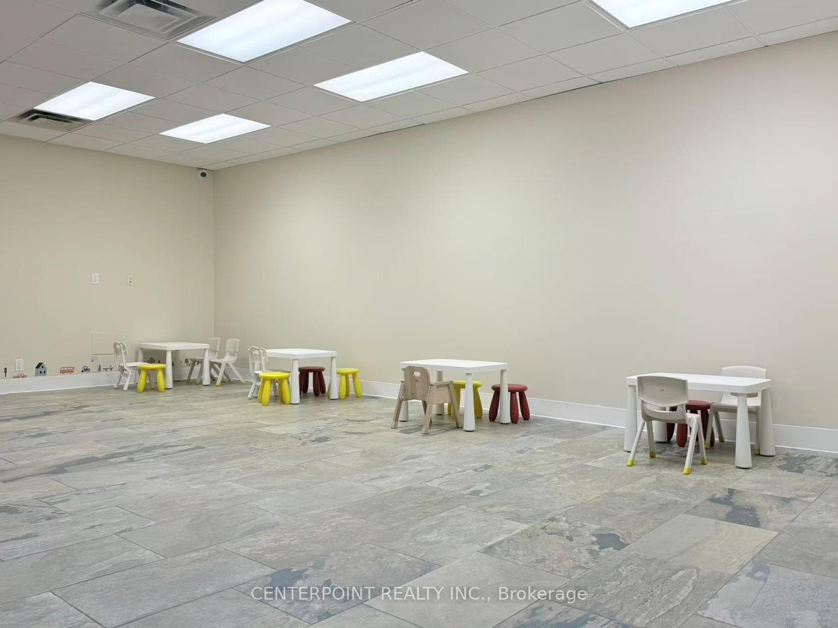 408 North Service Road Unit 200 photo 17