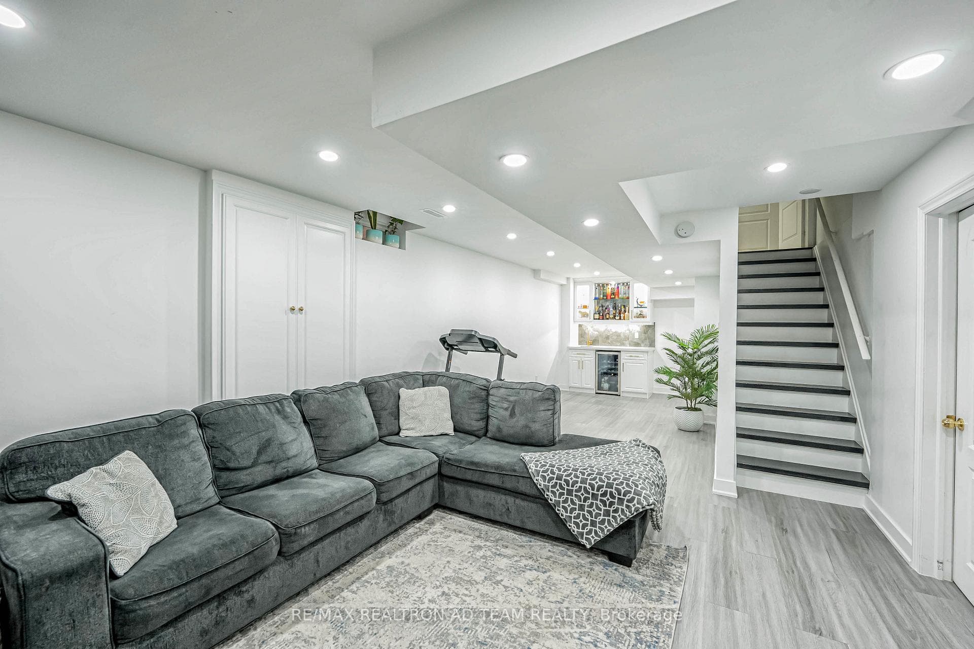 42 Whitlock Crescent photo 29