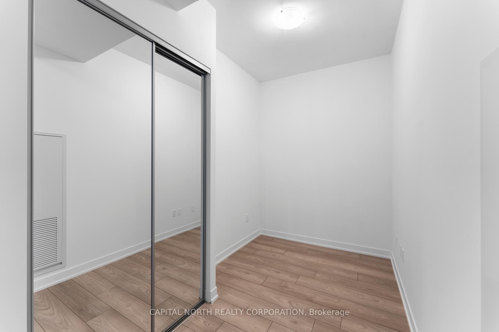 474 Caldari Road Unit 2106 photo 19