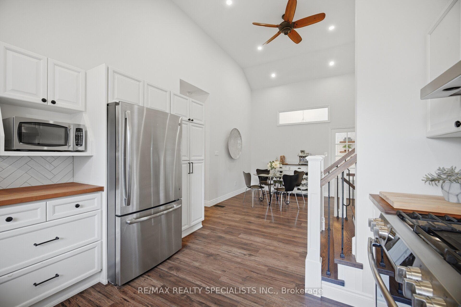 408 Flannery Drive photo 12