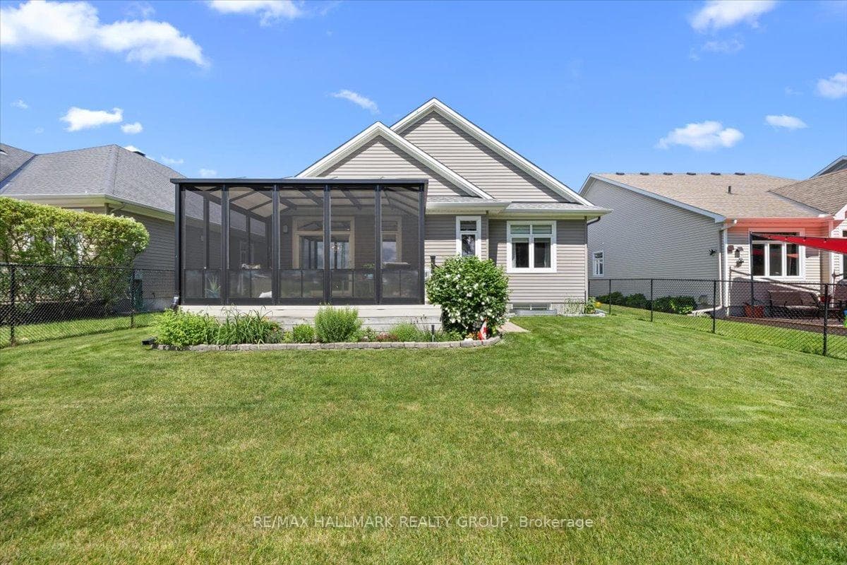 184 Bonnyley Crescent photo 40