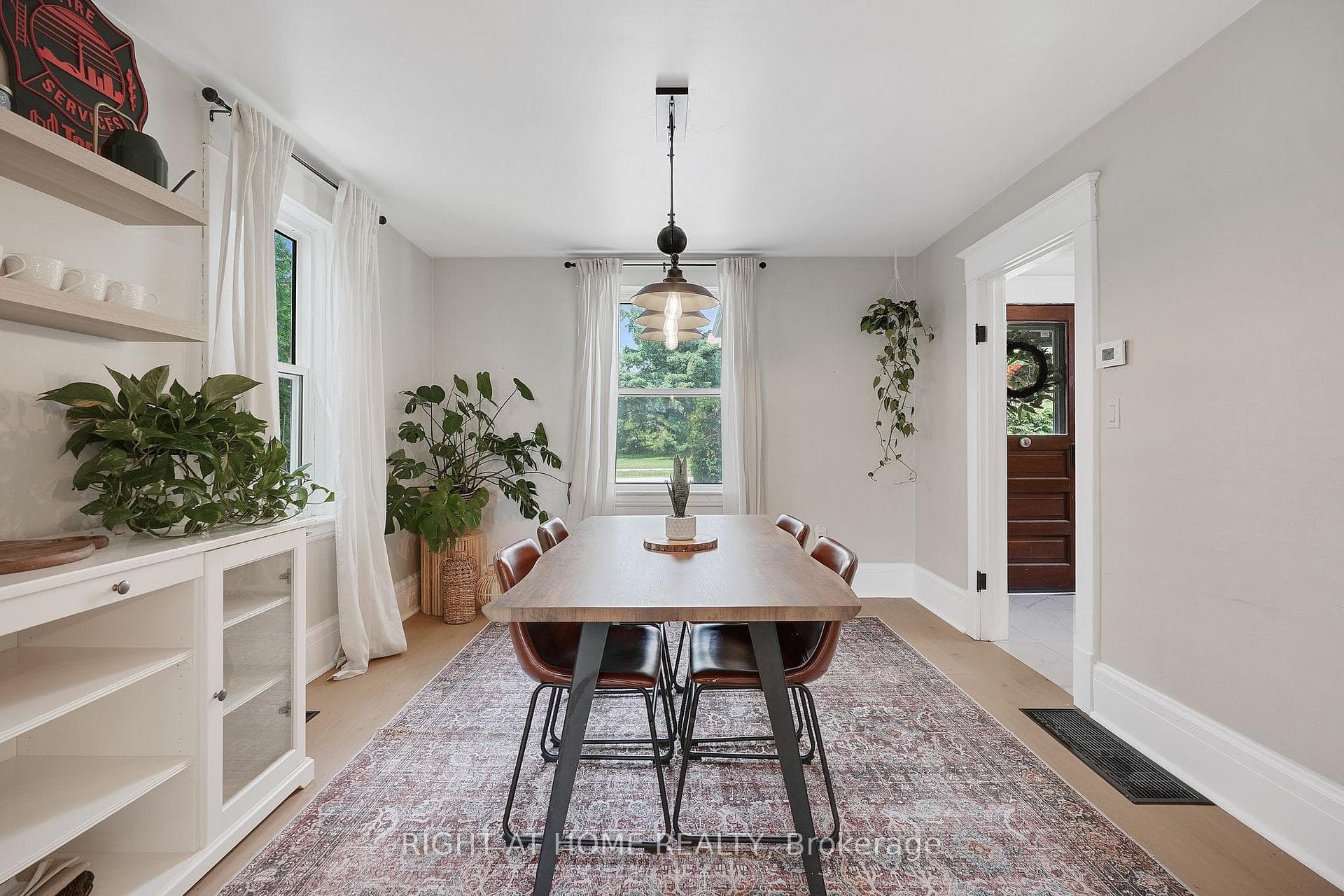 123 John Street photo 7