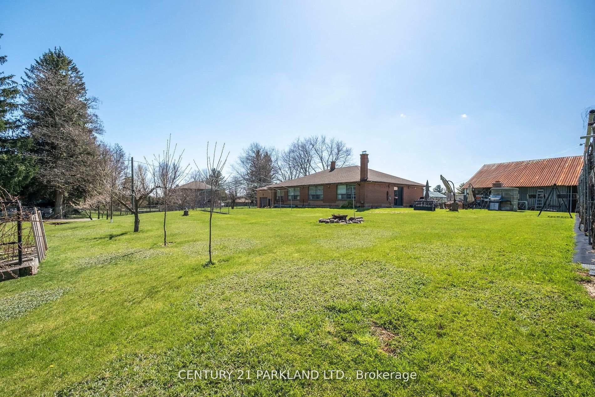 14420 Jane Street photo 12