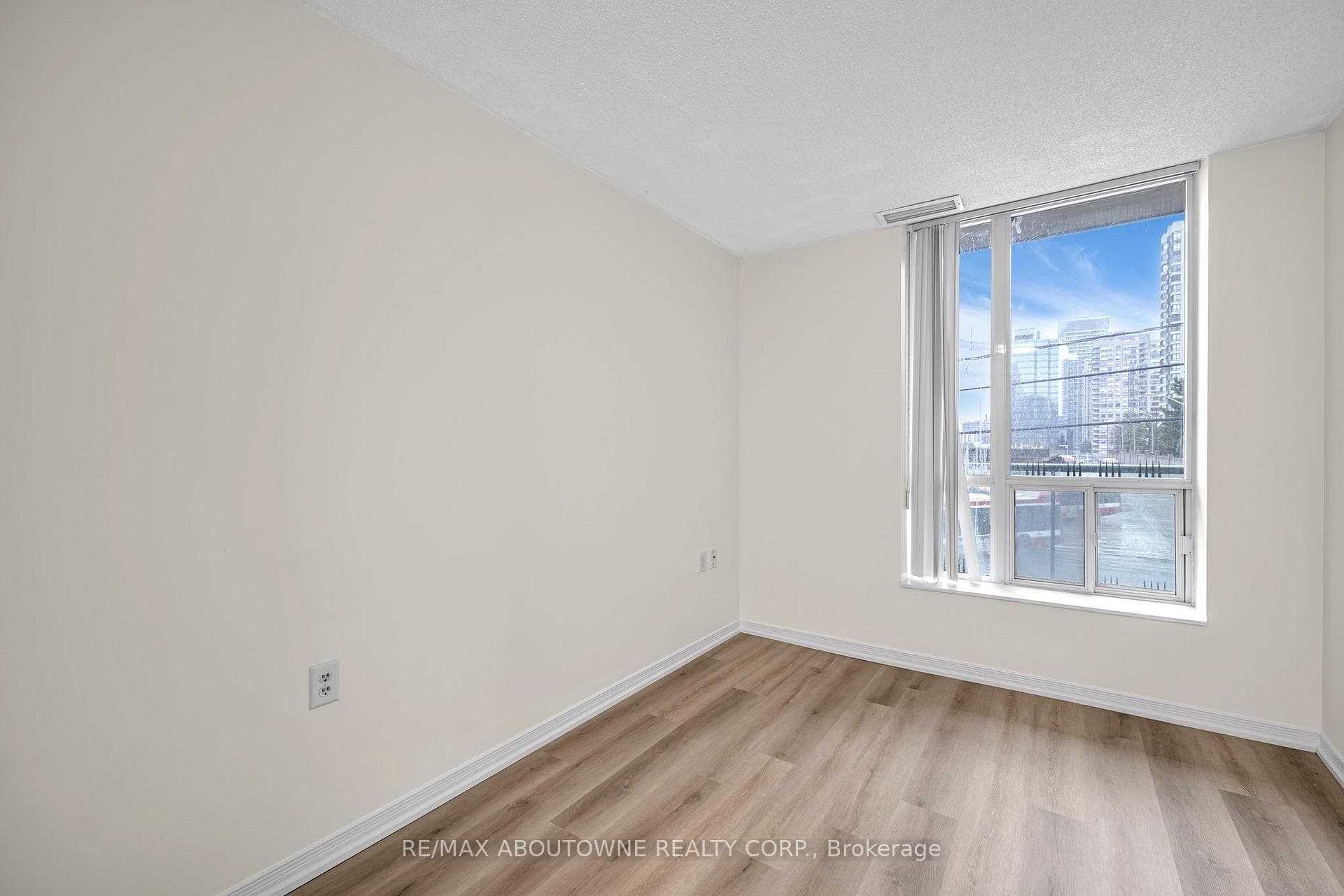 26 Olive Avenue Unit 206 photo 20
