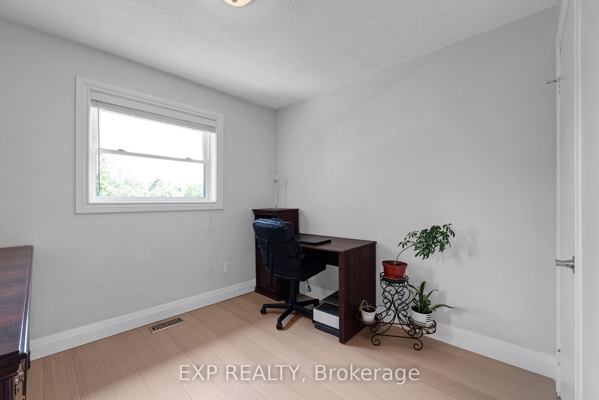 14 Russell Hill Road photo 26