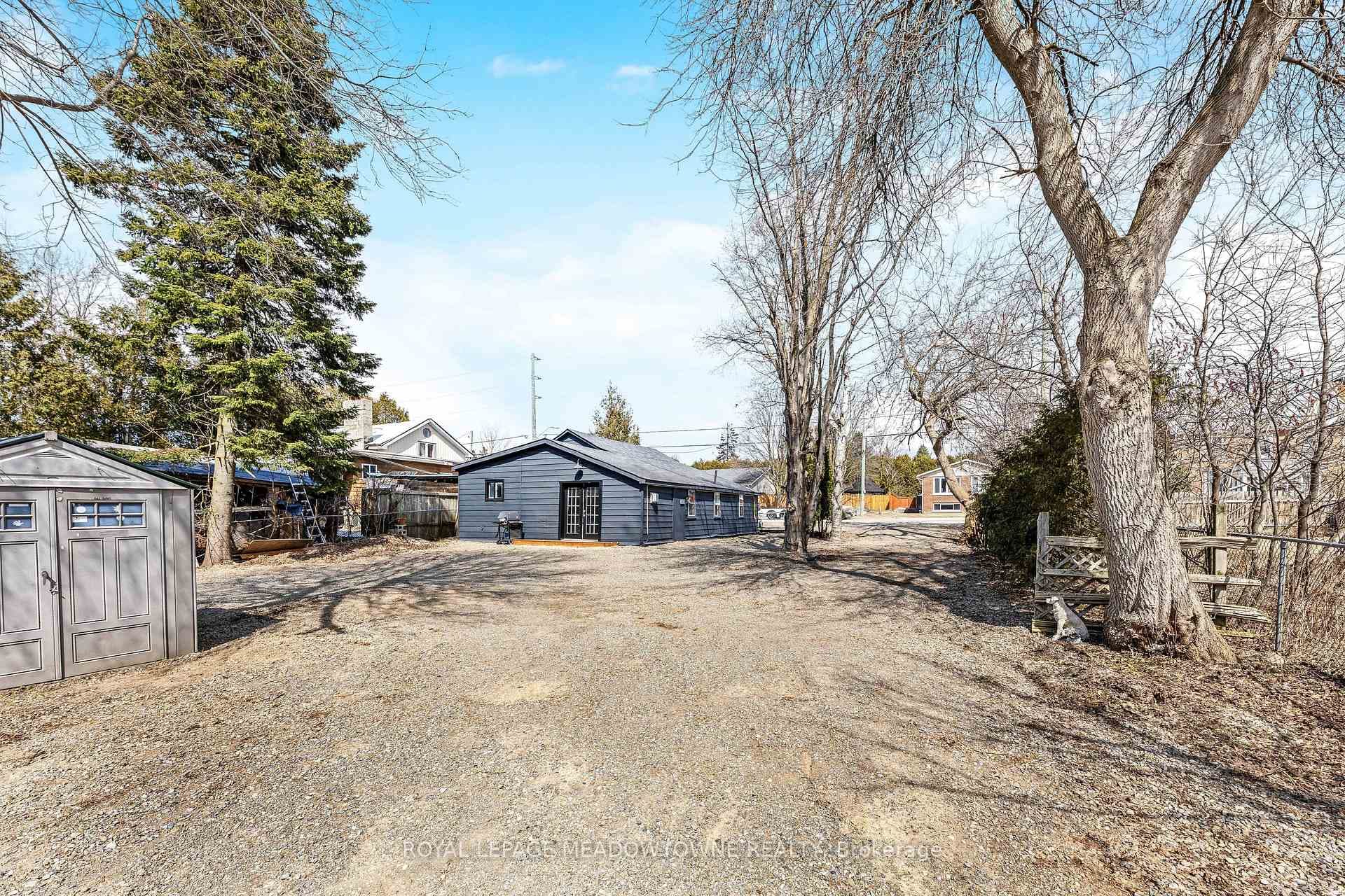 24 Trafalgar Road photo 21