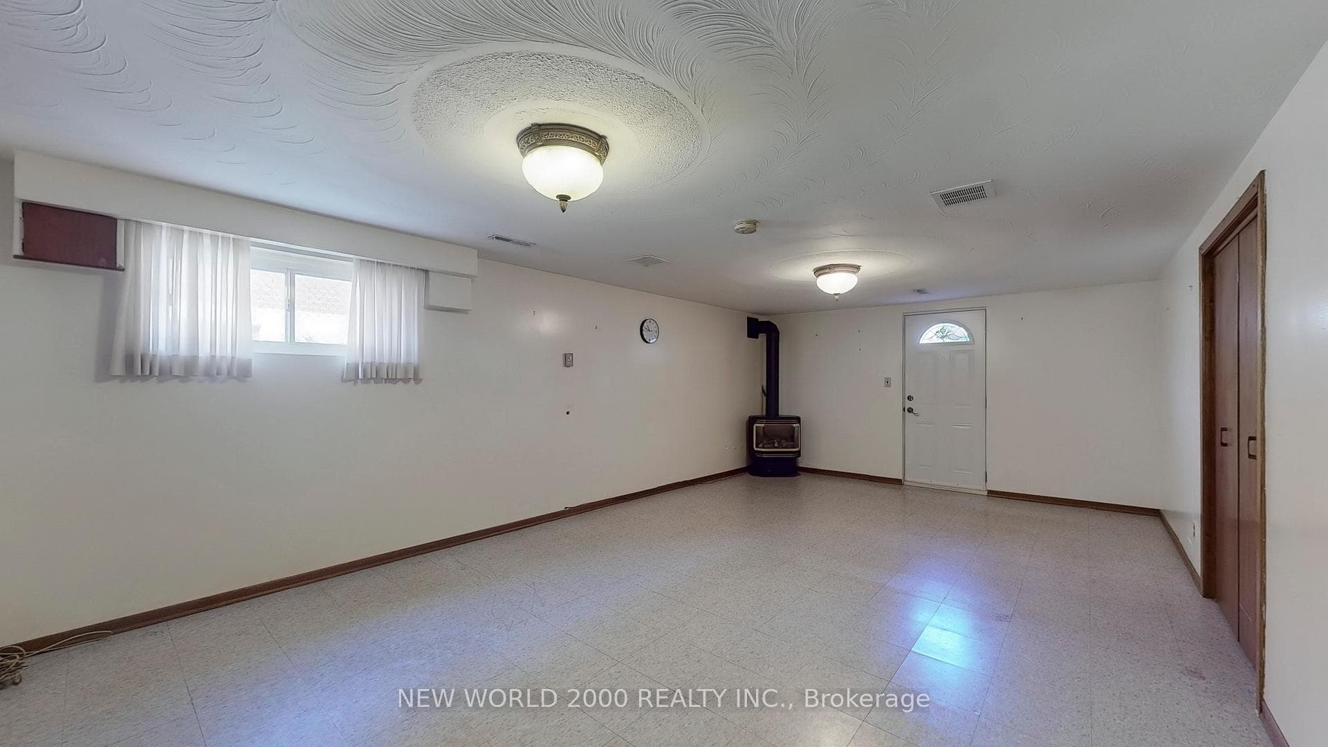 12 Blaney Crescent photo 29