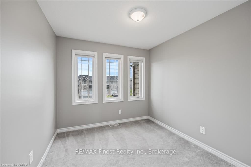 1165 HORIZON Drive photo 28