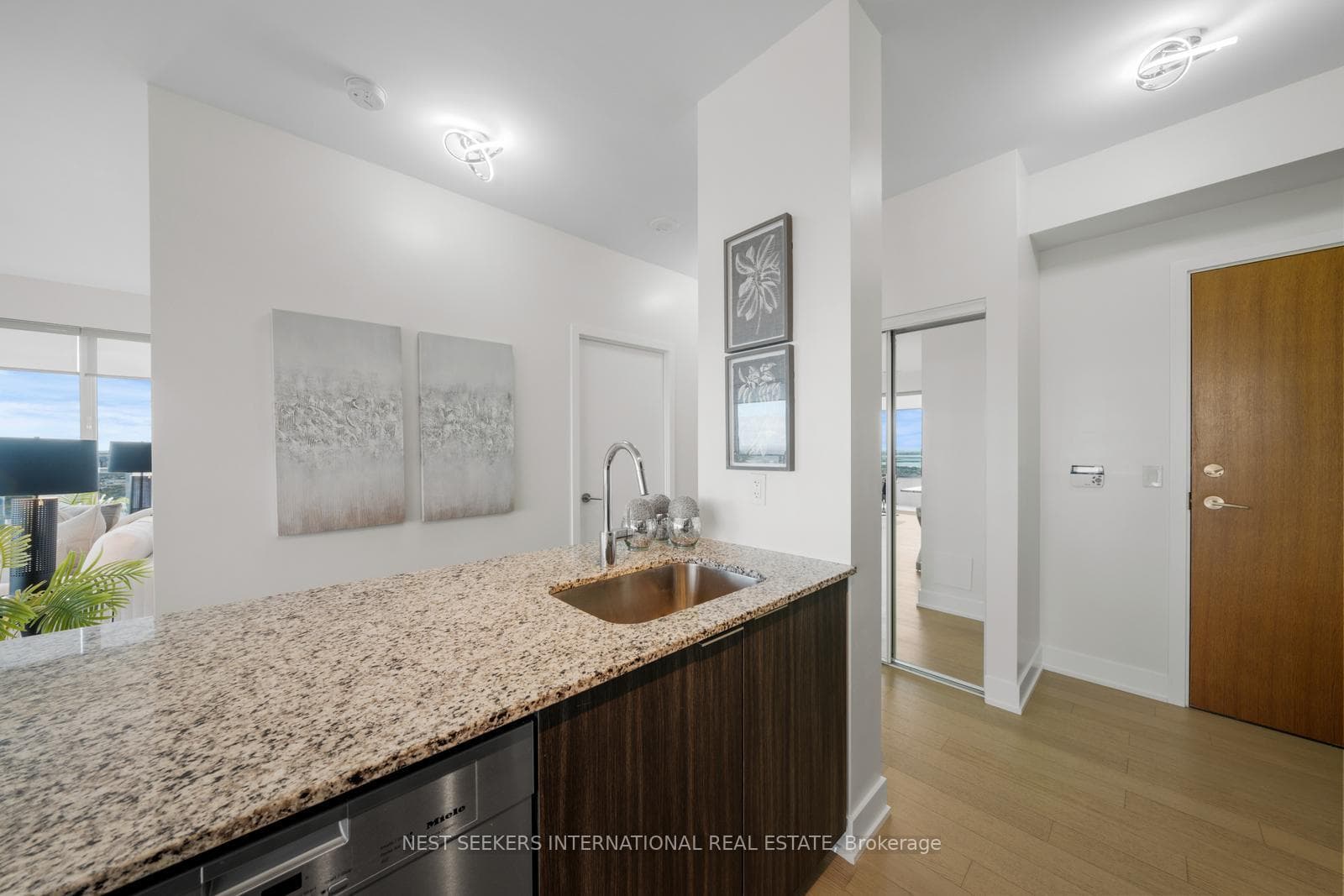 30 Shore Breeze Drive Unit PH10A photo 9