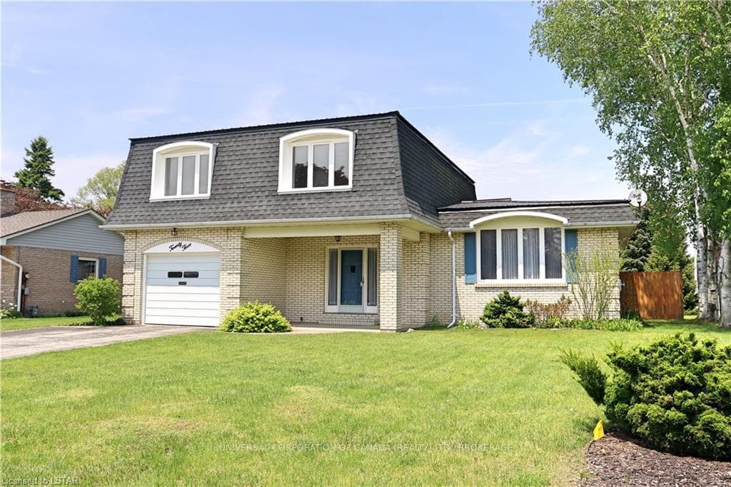 23 MOORE Avenue photo 2