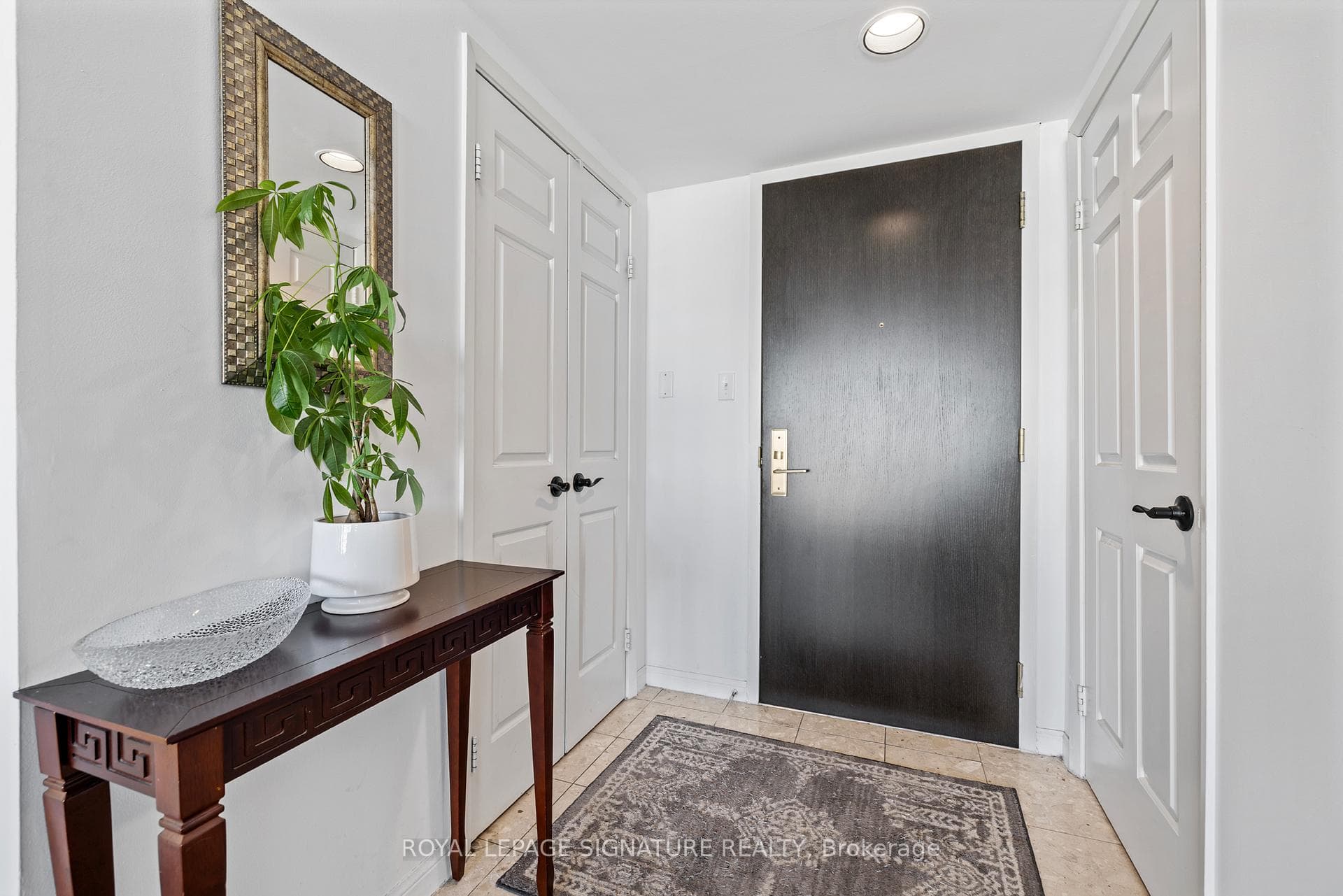 55 Kingsbridge Garden Circle Unit 1201 photo 6