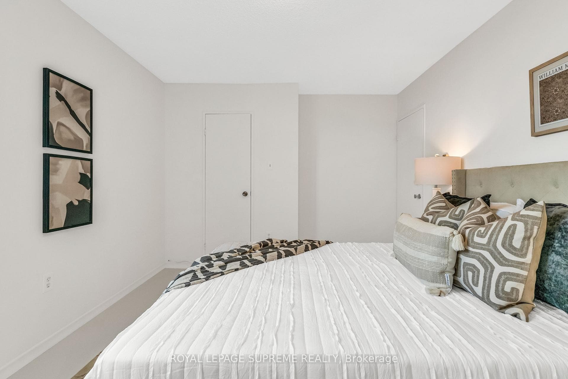 1625 Bloor Street Unit 824 photo 23
