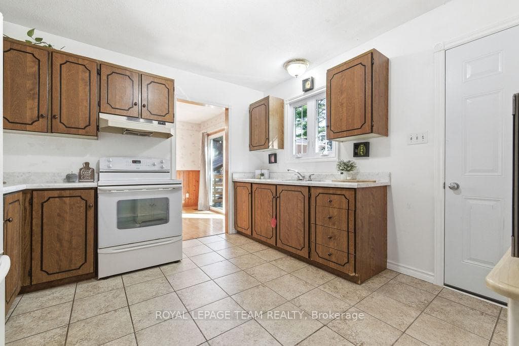 7 Simmons Drive photo 14