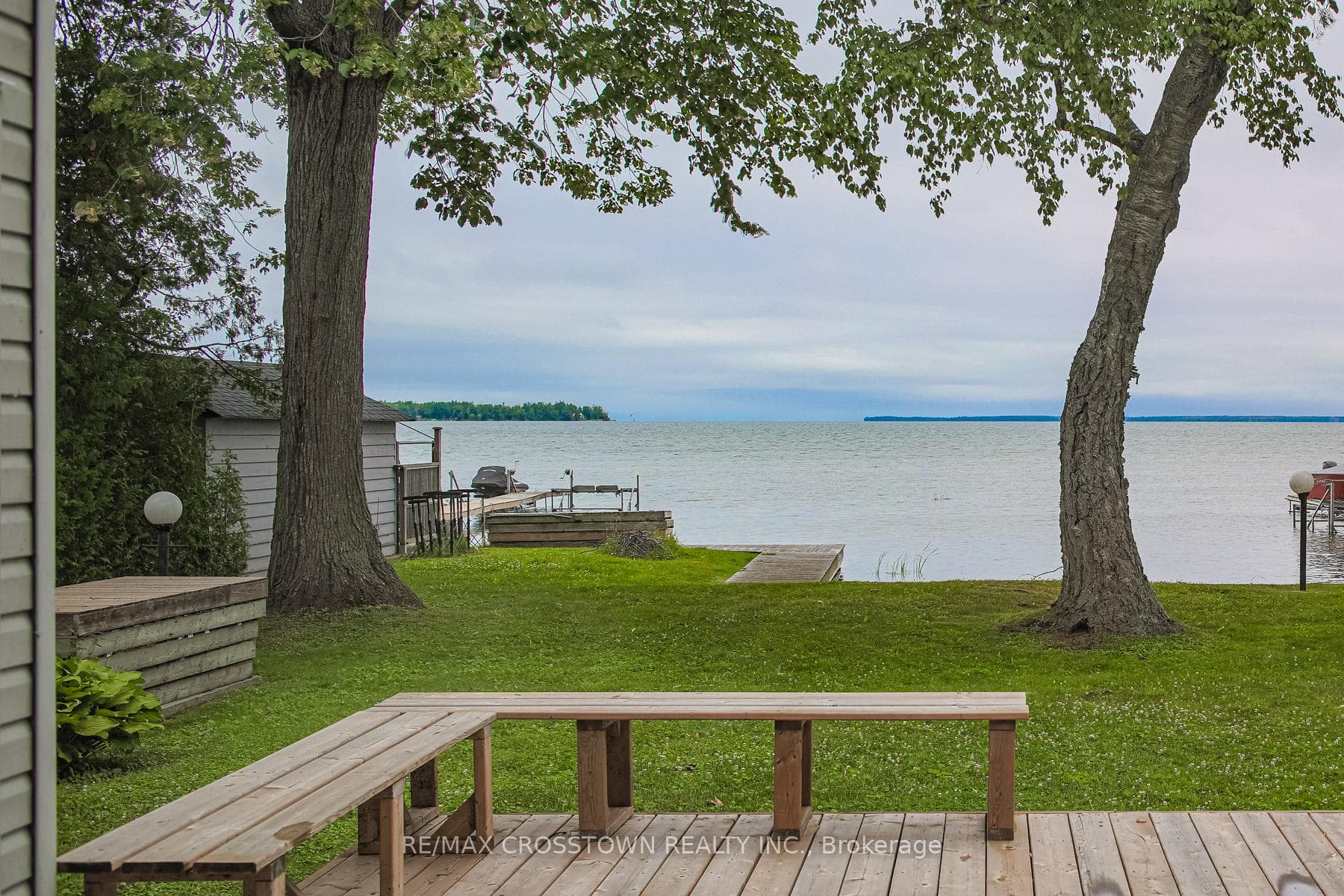 128 Moores Beach Road photo 2
