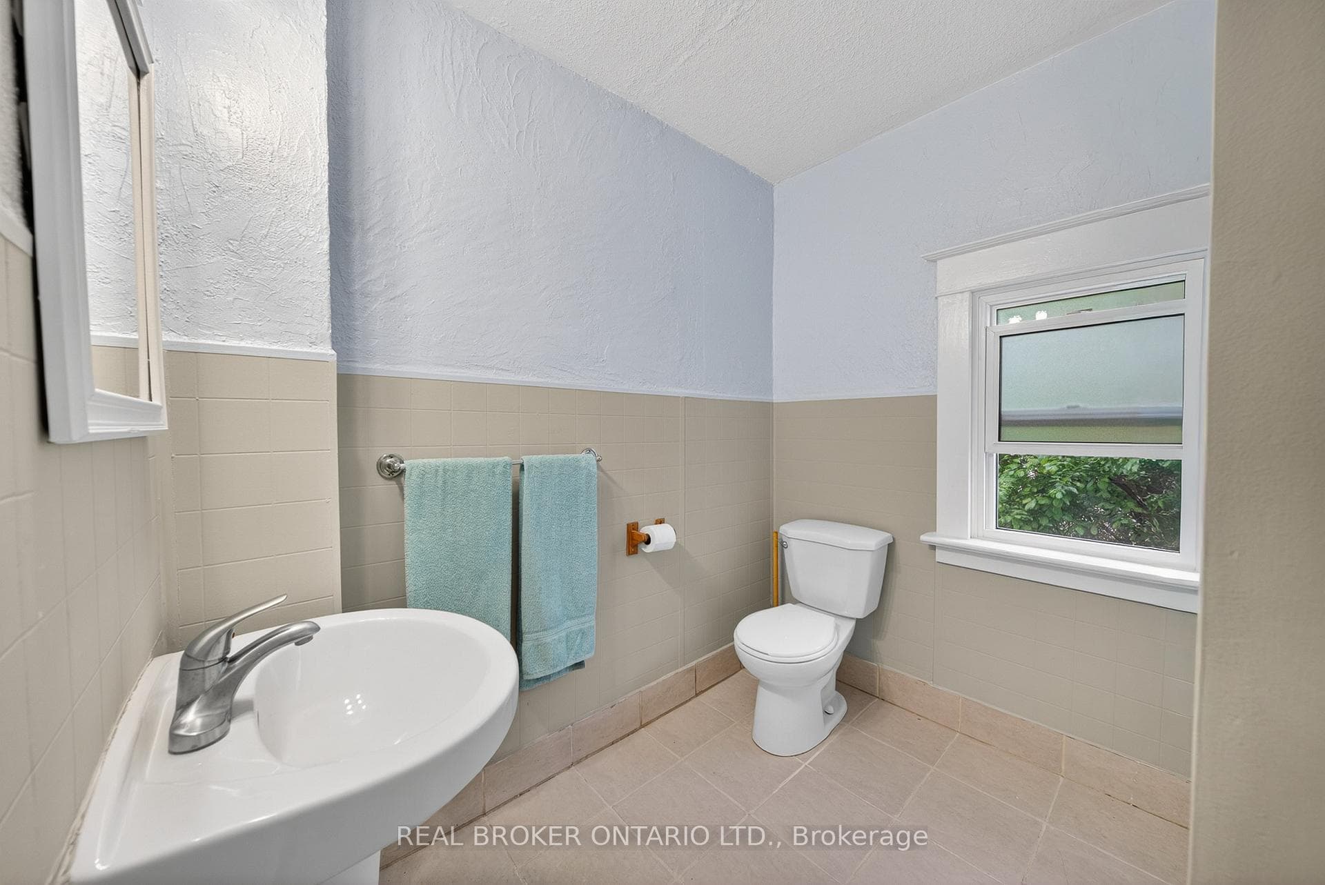 78 Facer Street photo 10
