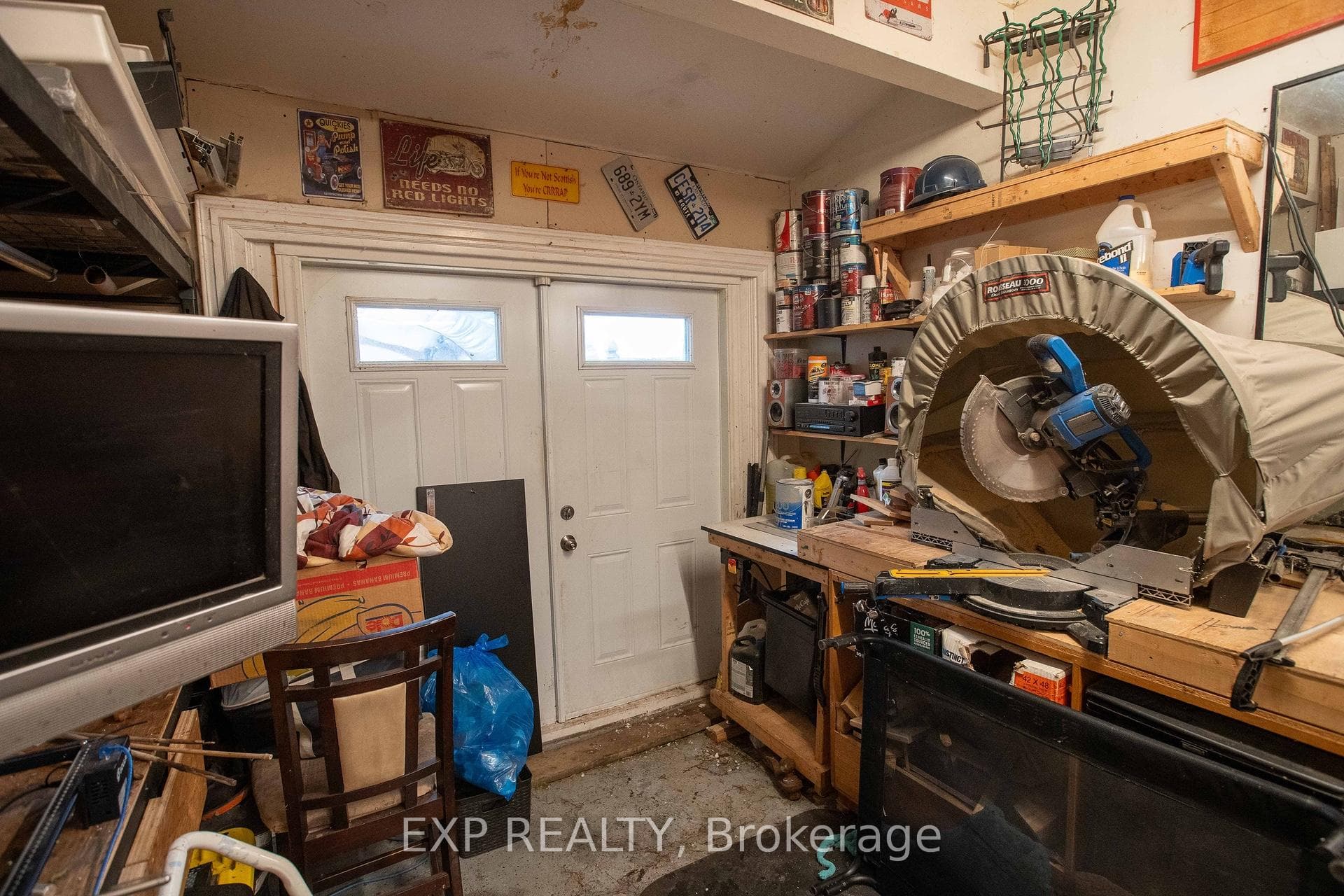 1108 Grenoble Crescent photo 22