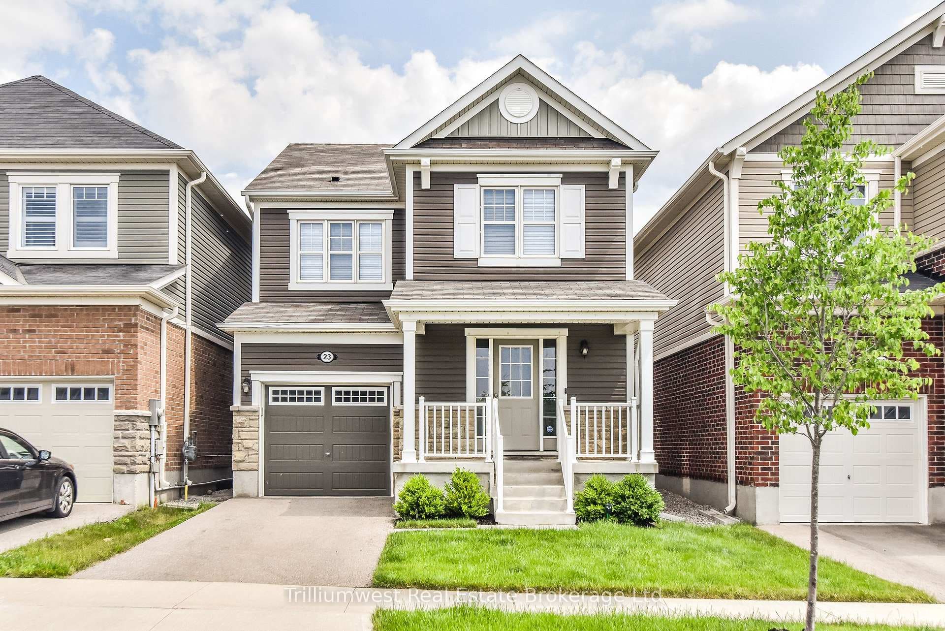 23 Compass Trail