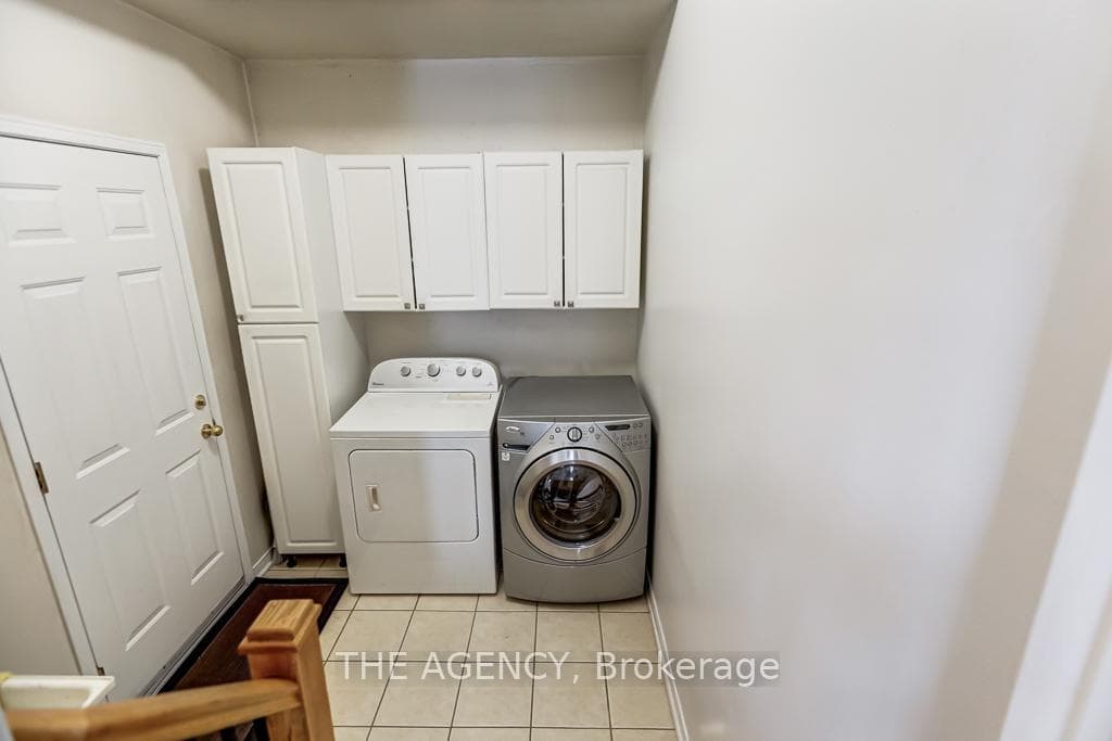 3241 Country Lane photo 13