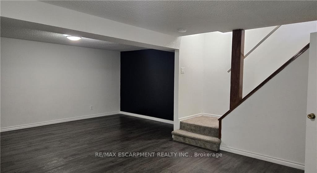 77 Linwell Road Unit 27 photo 23