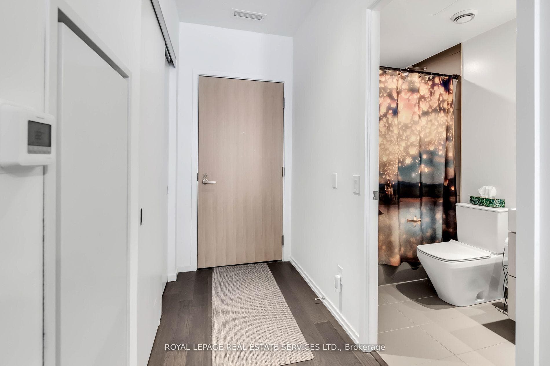 5 Soudan Avenue Unit 1606 photo 2
