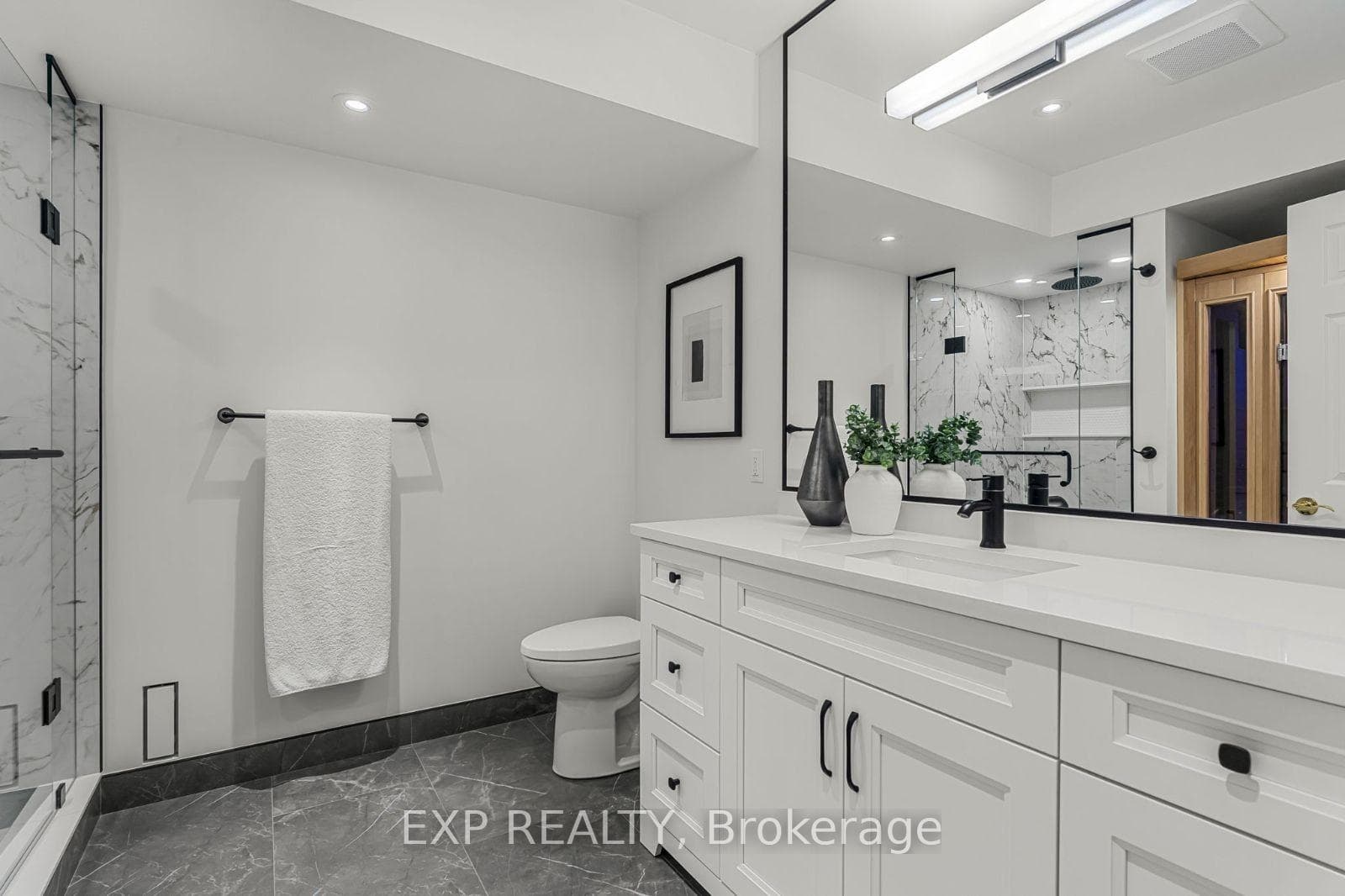11 Birch Hill Lane photo 40