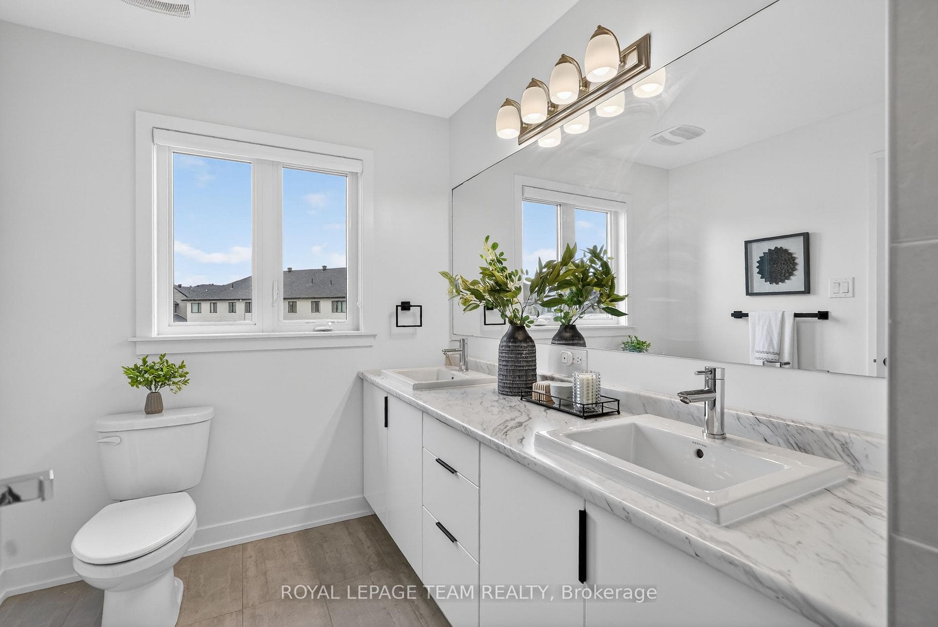 528 Corretto Place photo 20