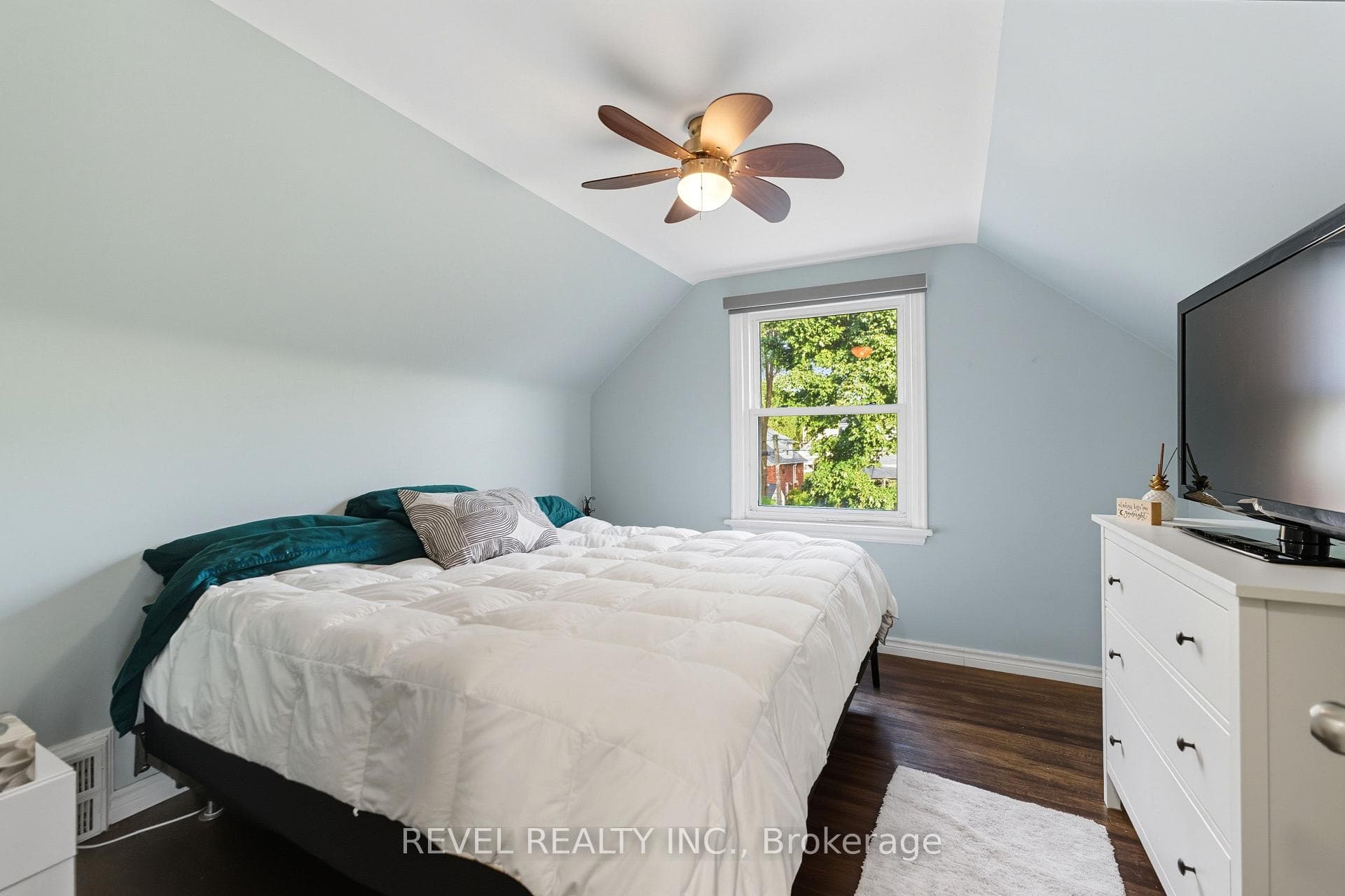 207 Auburn Avenue photo 22