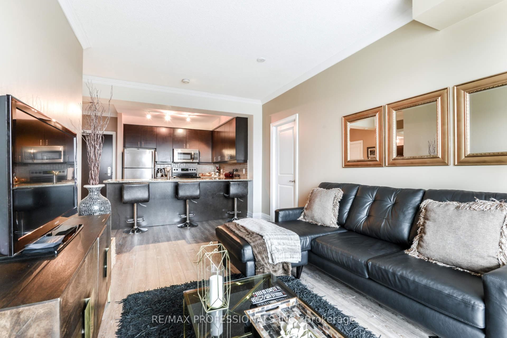 100 John Street Unit 2205 photo 9