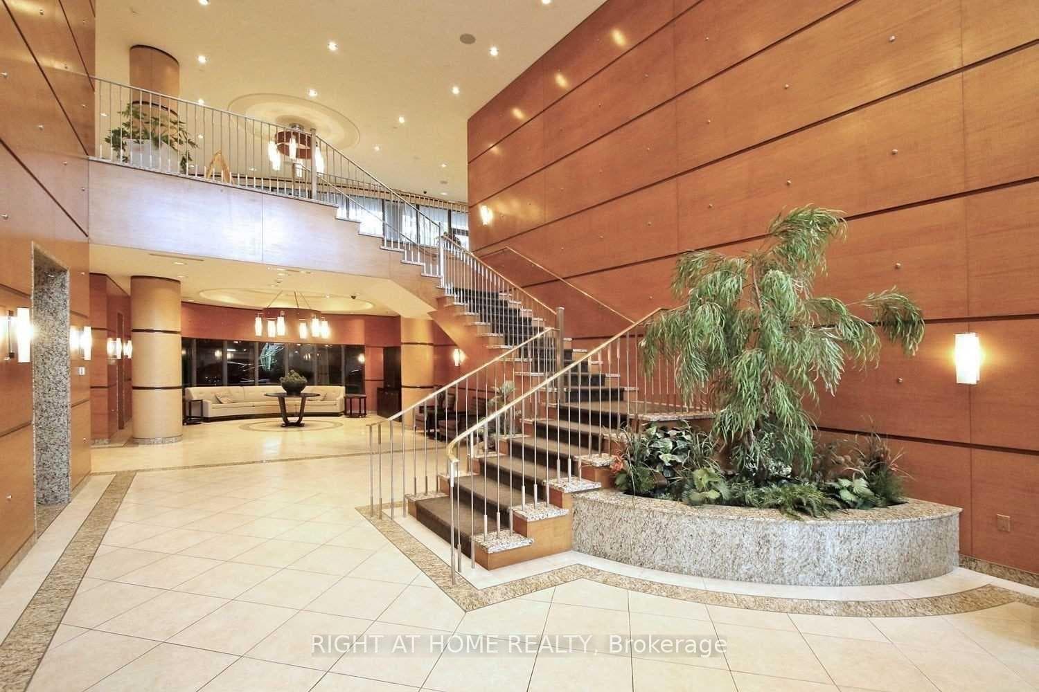 25 Viking Lane Unit 2250 photo 18